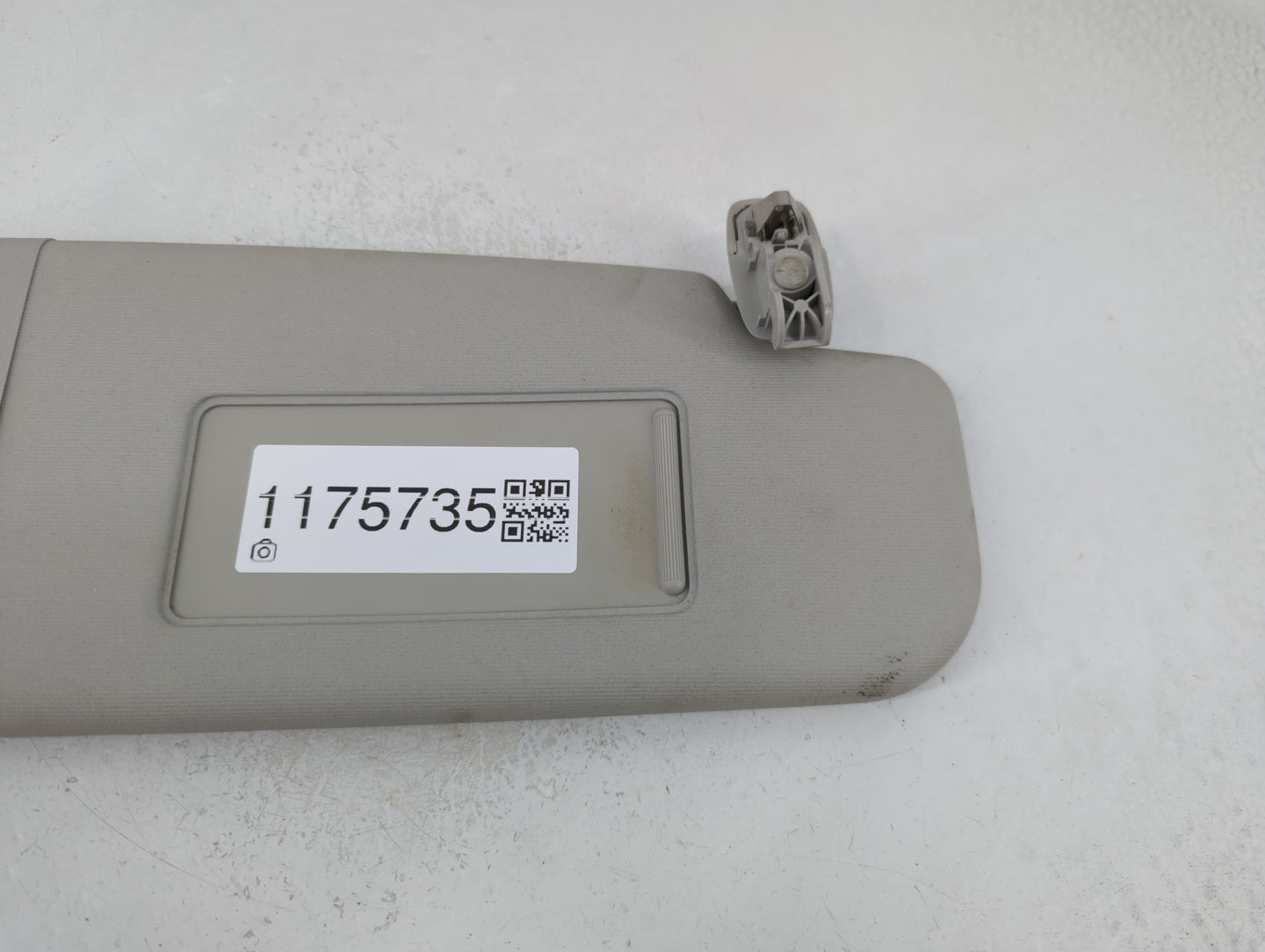 2011-2018 Volkswagen Jetta Sun Visor Shade Replacement Passenger Right Mirror Fits Fits 2011 2012 2013 2014 2015 2016 2017 2