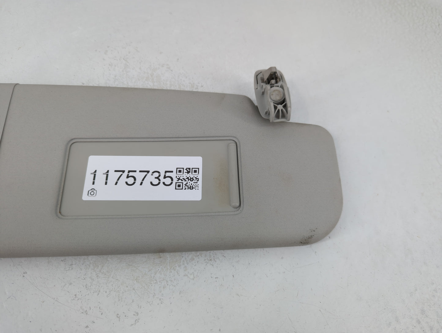 2011-2018 Volkswagen Jetta Sun Visor Shade Replacement Passenger Right Mirror Fits Fits 2011 2012 2013 2014 2015 2016 2017 2