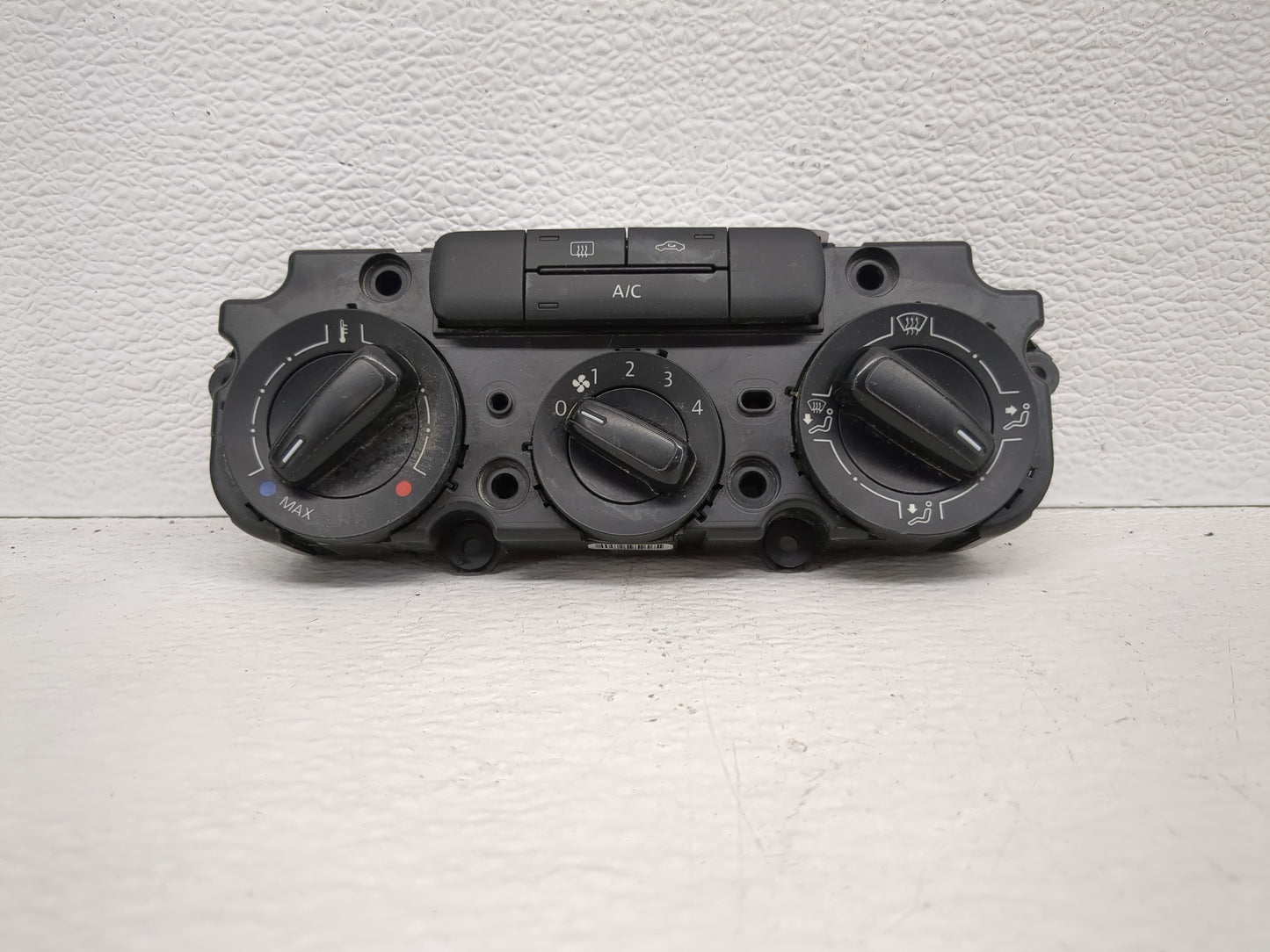2012-2014 Volkswagen Jetta Climate Control Module Temperature AC/Heater Replacement Fits Fits 2012 2013 2014 OEM Used Auto P