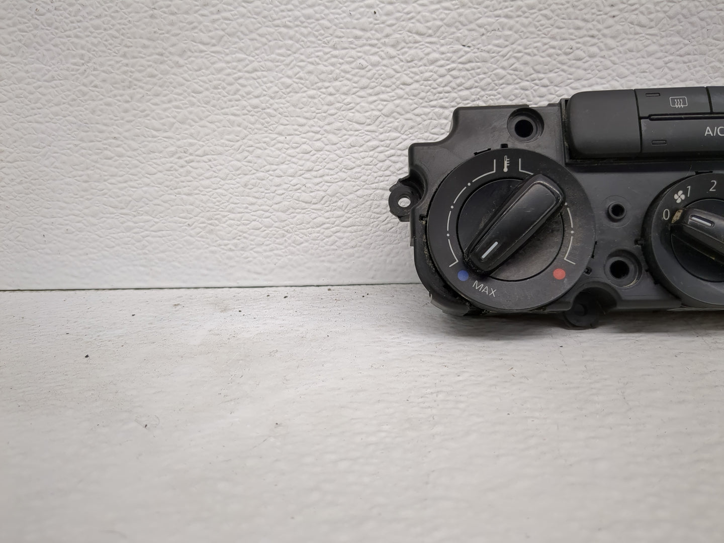 2012-2014 Volkswagen Jetta Climate Control Module Temperature AC/Heater Replacement Fits Fits 2012 2013 2014 OEM Used Auto P