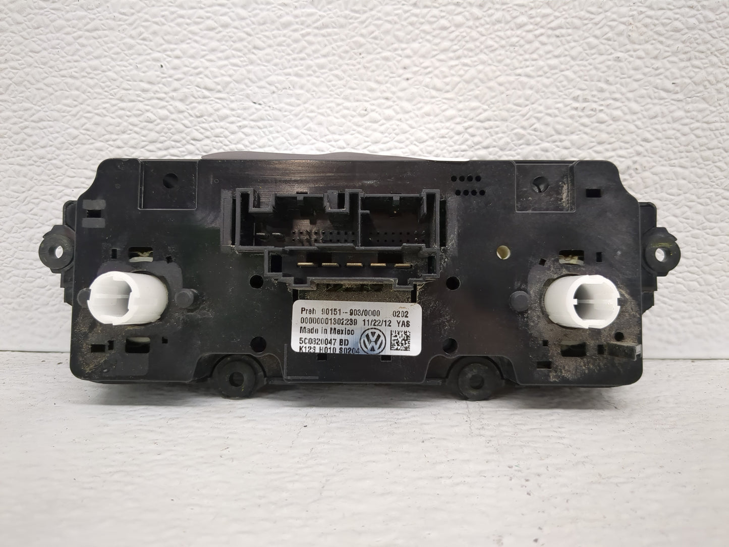 2012-2014 Volkswagen Jetta Climate Control Module Temperature AC/Heater Replacement Fits Fits 2012 2013 2014 OEM Used Auto P