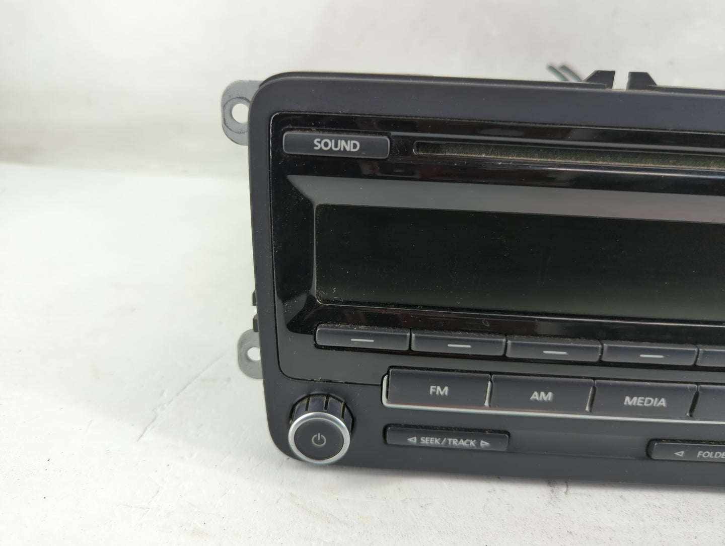 2013 Volkswagen Jetta Radio AM FM Cd Player Receiver Replacement P/N:28352655 1K0 035 164 D Fits OEM Used Auto Parts - Oemus