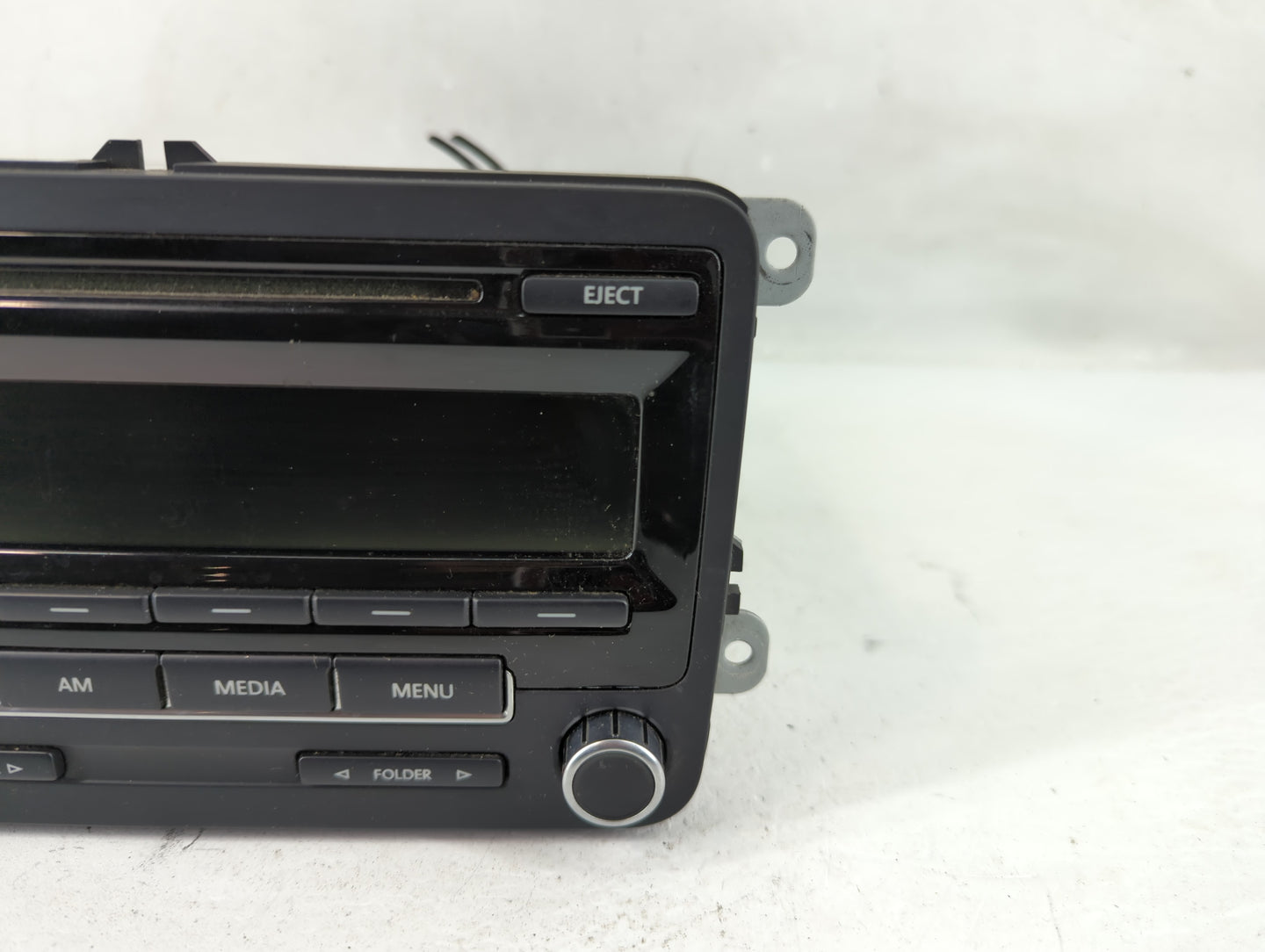 2013 Volkswagen Jetta Radio AM FM Cd Player Receiver Replacement P/N:28352655 1K0 035 164 D Fits OEM Used Auto Parts - Oemus