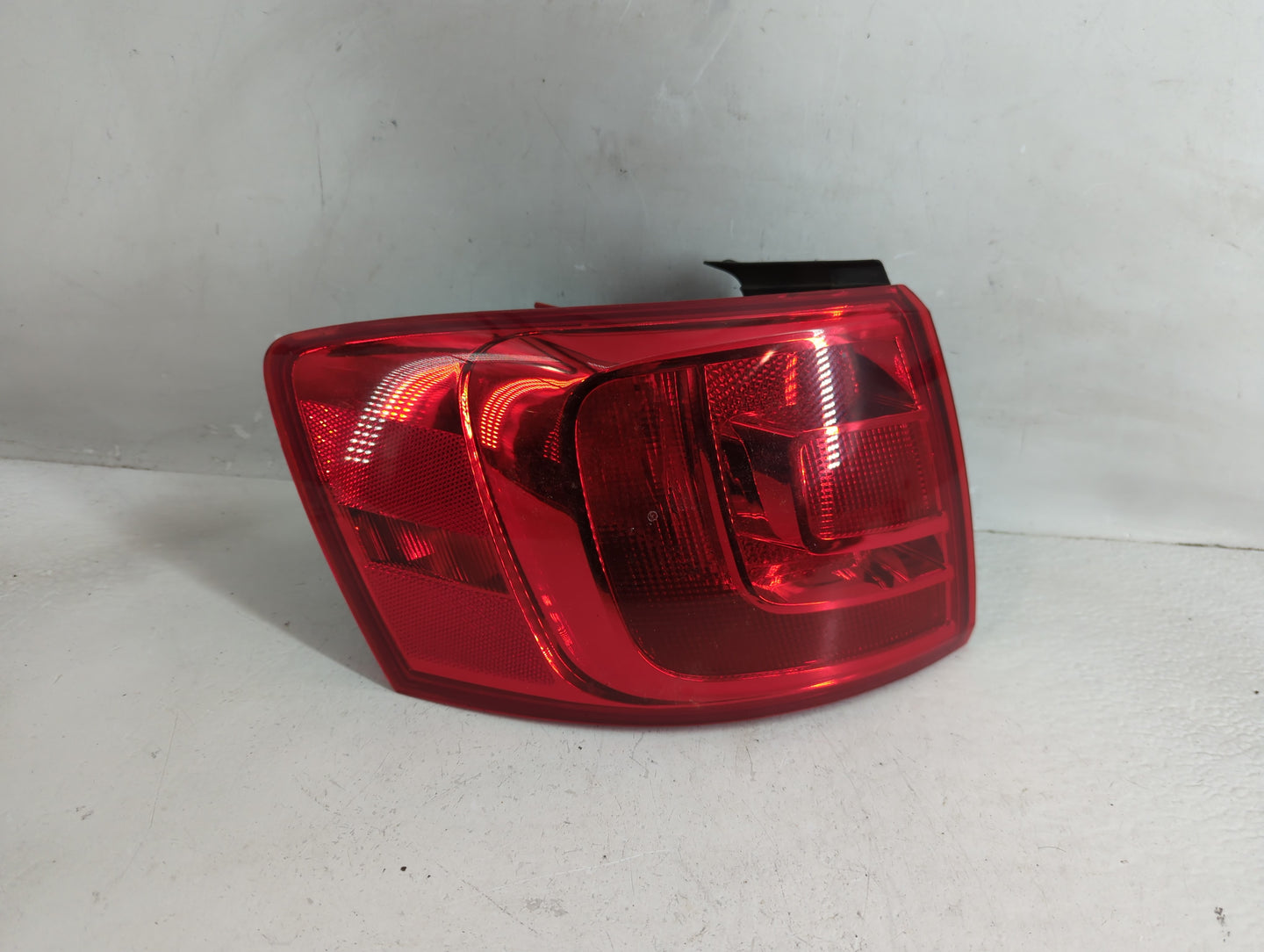2011-2014 Volkswagen Jetta Tail Light Assembly Driver Left OEM Fits Fits 2011 2012 2013 2014 OEM Used Auto Parts - Oemusedau
