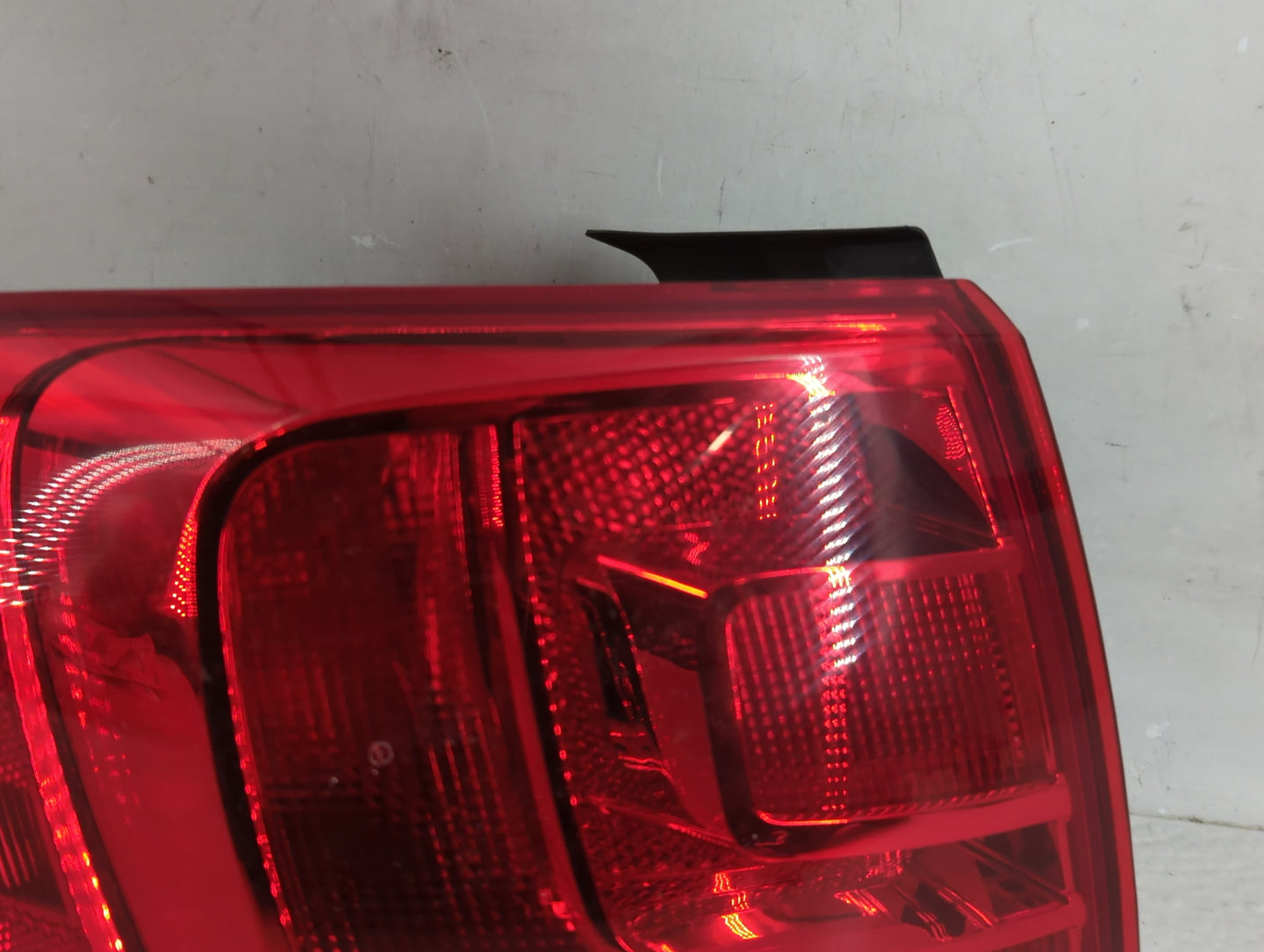 2011-2014 Volkswagen Jetta Tail Light Assembly Driver Left OEM Fits Fits 2011 2012 2013 2014 OEM Used Auto Parts - Oemusedau