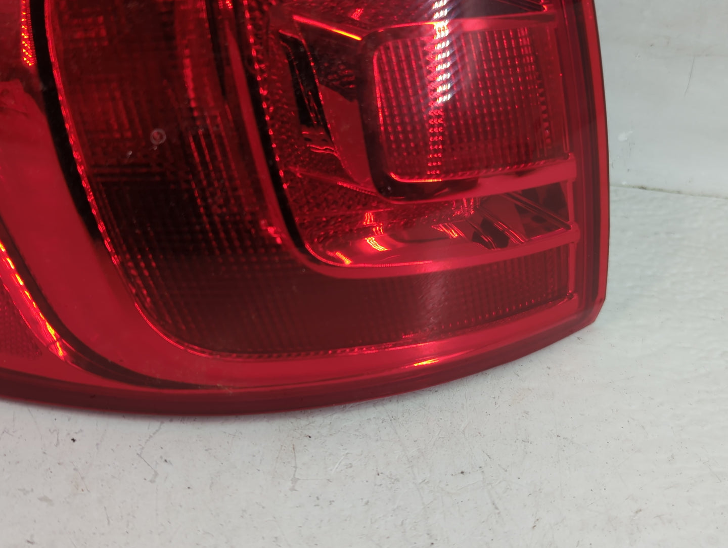 2011-2014 Volkswagen Jetta Tail Light Assembly Driver Left OEM Fits Fits 2011 2012 2013 2014 OEM Used Auto Parts - Oemusedau