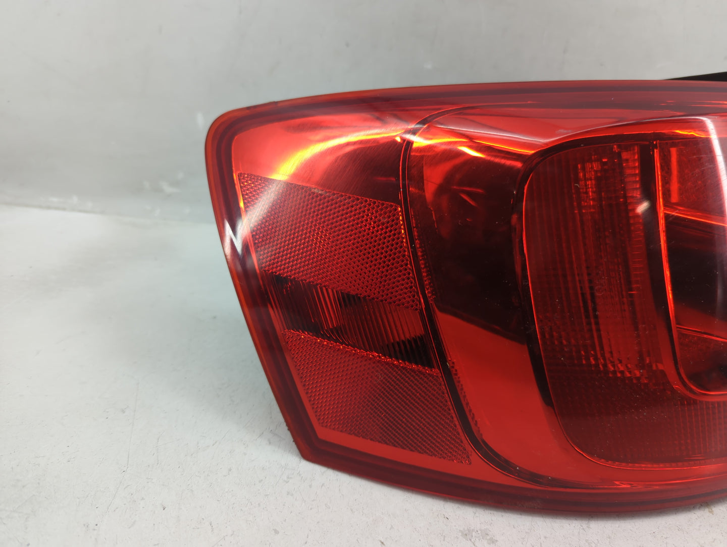 2011-2014 Volkswagen Jetta Tail Light Assembly Driver Left OEM P/N:11-B862-00-CA Fits Fits 2011 2012 2013 2014 OEM Used Auto