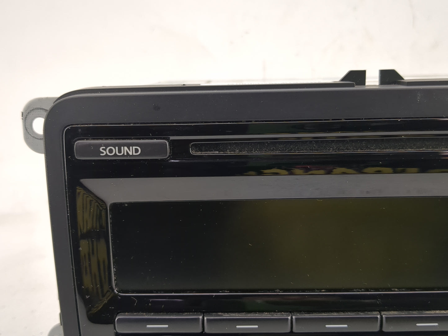 2011-2014 Volkswagen Jetta Radio AM FM Cd Player Receiver Replacement P/N:1K0035164D Fits Fits 2011 2012 2013 2014 2015 2016