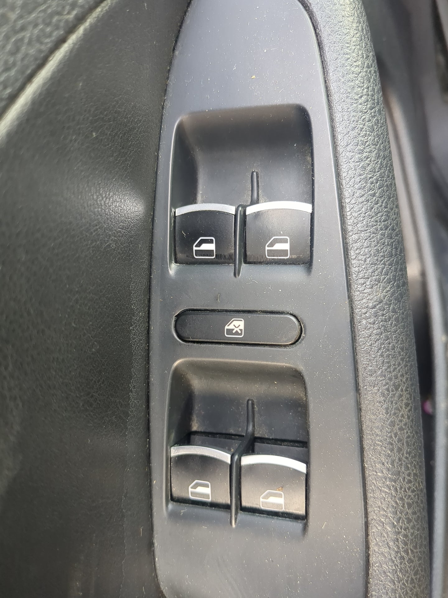 2005-2018 Volkswagen Jetta Master Power Window Switch Replacement Driver Side Left Fits OEM Used Auto Parts - Oemusedautopar
