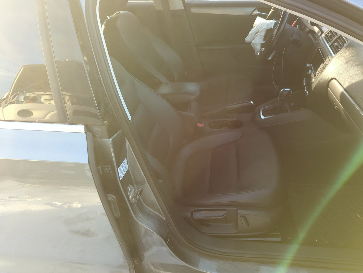 2011-2017 Volkswagen Jetta Passenger Front Seat Oem - Oemusedautoparts1.com