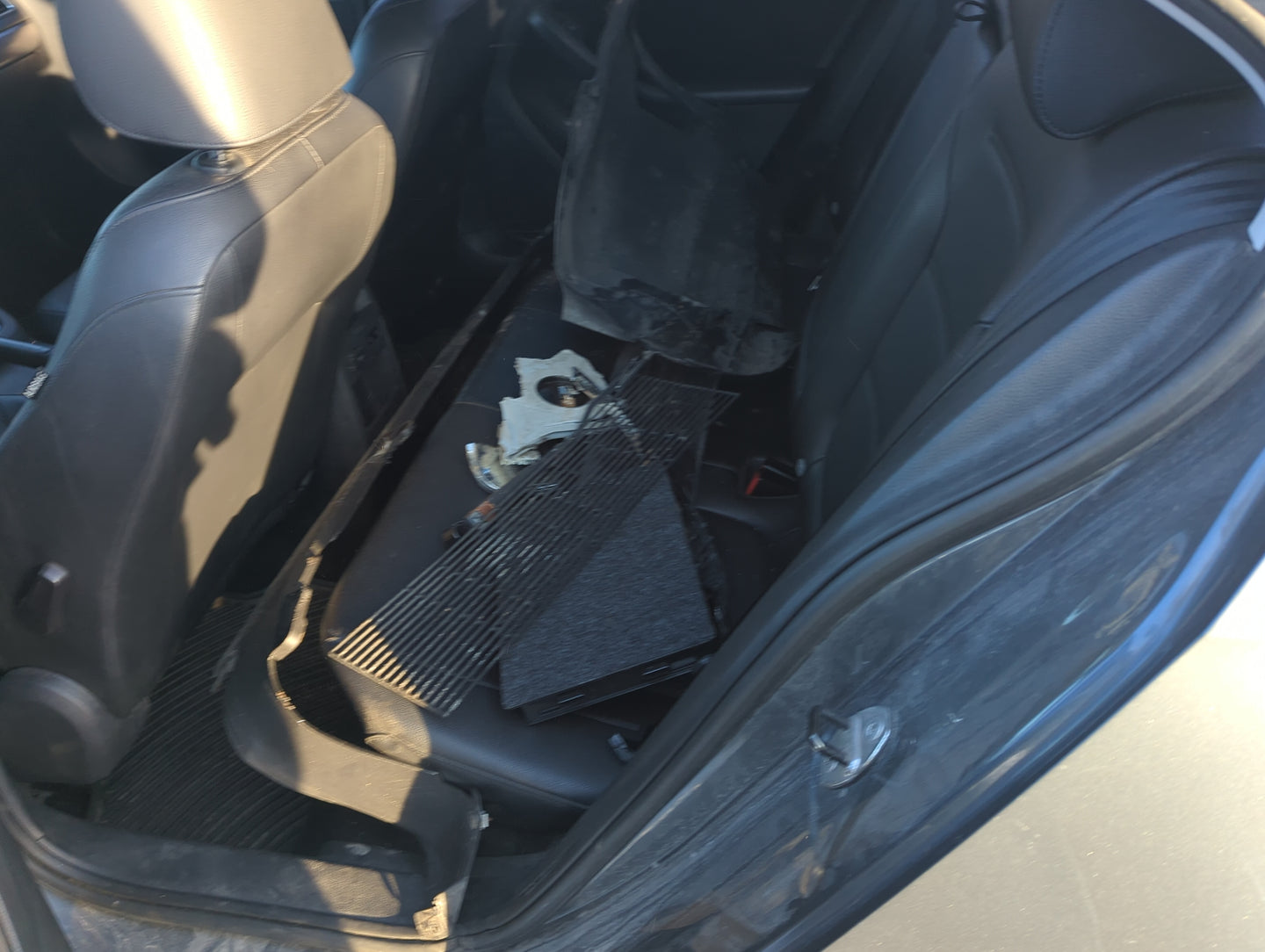 2013 Volkswagen Jetta Rear Seat Oem 1295829 - Oemusedautoparts1.com