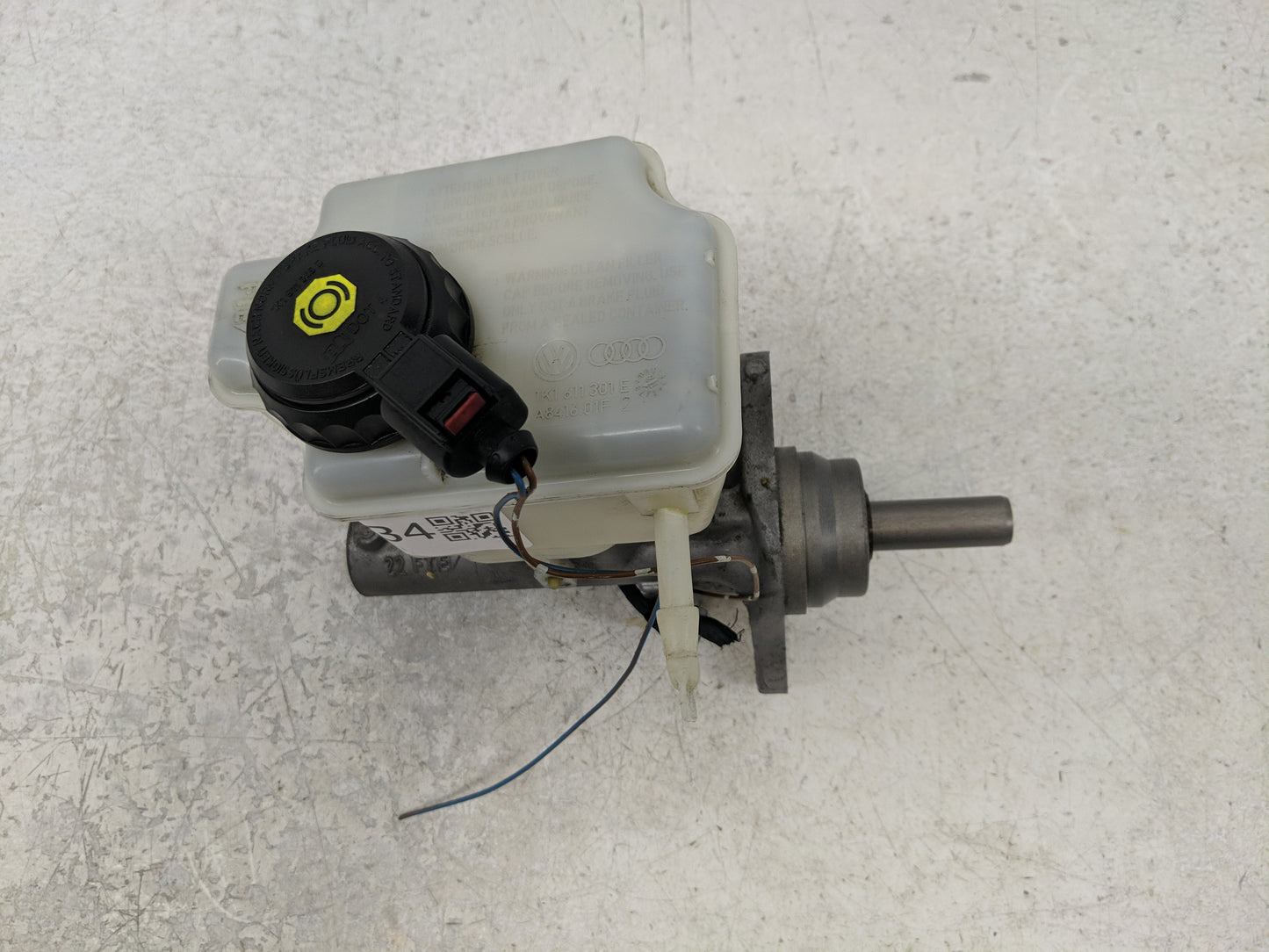 2009-2018 Volkswagen Jetta Brake Master Cylinder - Oemusedautoparts1.com