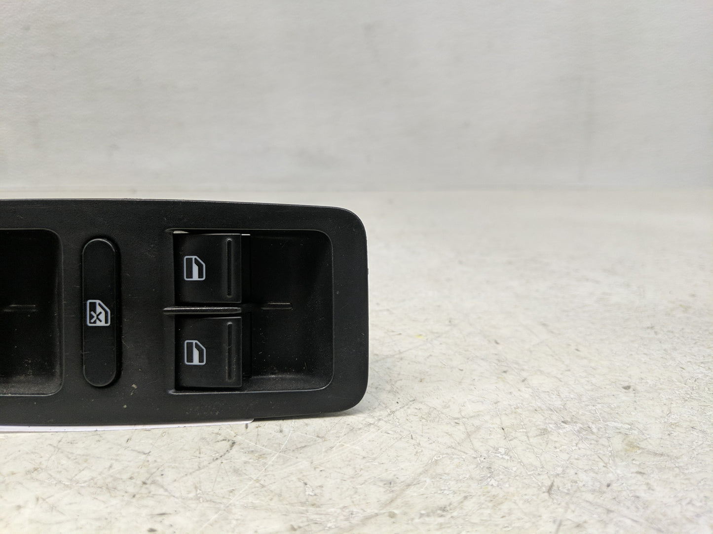 2011-2018 Volkswagen Jetta Master Power Window Switch Replacement Driver Side Left Fits OEM Used Auto Parts - Oemusedautopar