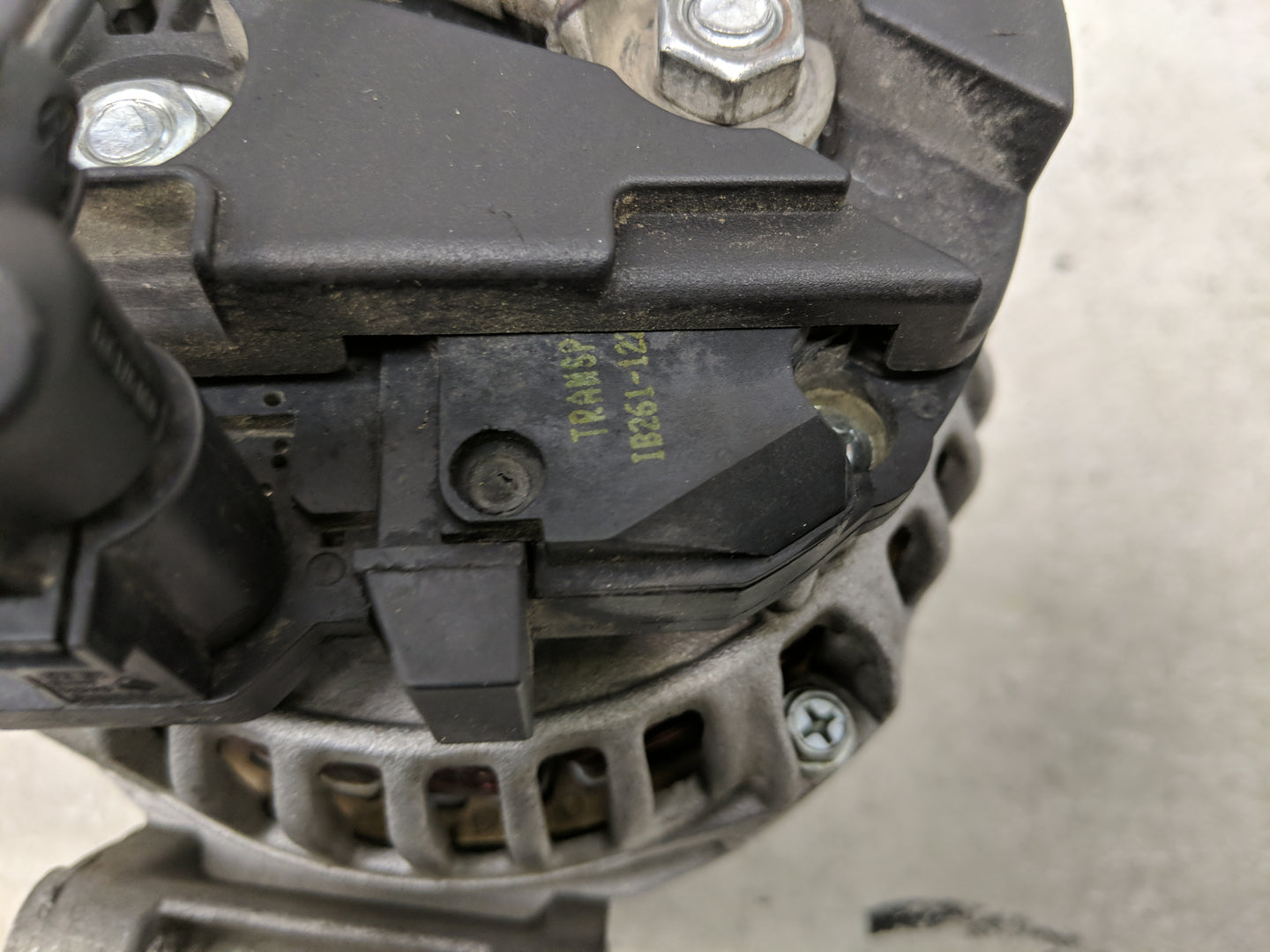 2005-2016 Volkswagen Jetta Alternator Replacement Generator Charging Assembly Engine OEM Fits OEM Used Auto Parts - Oemuseda