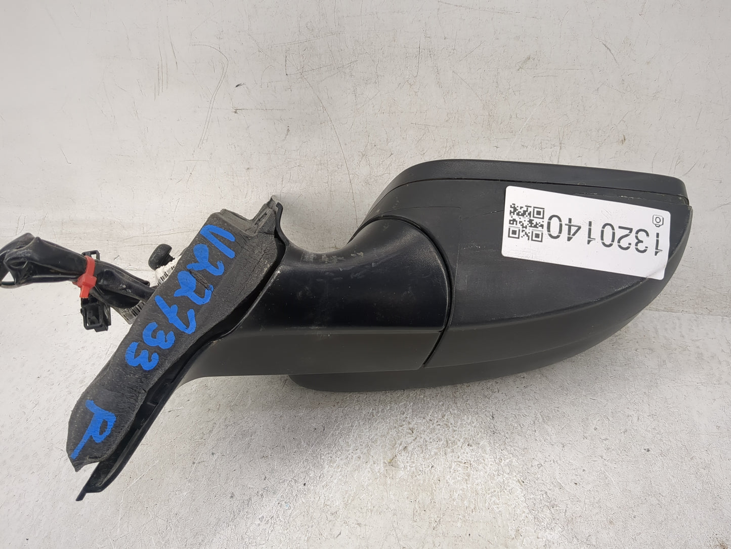 2011-2016 Volkswagen Jetta Passenger Side View Mirror - Right Door Mirror OEM Used - Oemusedautoparts1.com