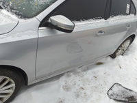2011-2018 Volkswagen Jetta Driver Front Door Oem 1353547 - Oemusedautoparts1.com