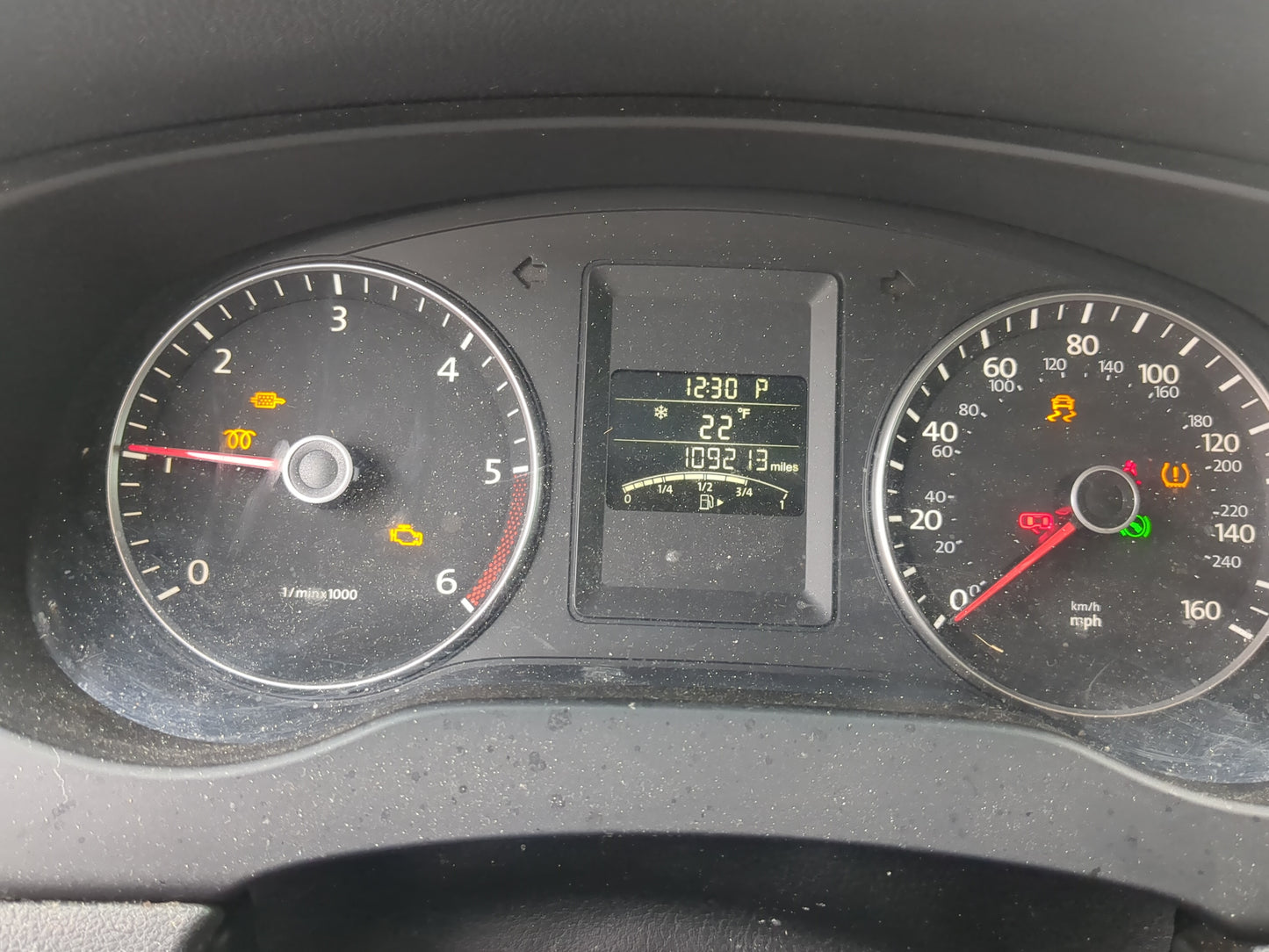 2013 Volkswagen Jetta Instrument Cluster Speedometer Gauges Fits OEM Used Auto Parts - Oemusedautoparts1.com