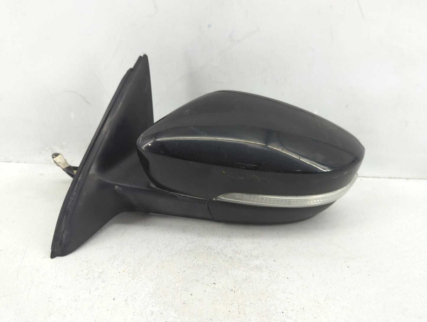 2011-2016 Volkswagen Jetta Passenger Side View Mirror - Right Door Mirror OEM Used - Oemusedautoparts1.com