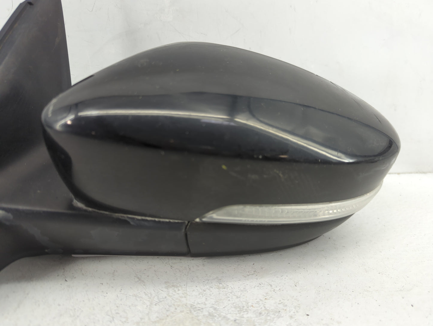 2011-2016 Volkswagen Jetta Passenger Side View Mirror - Right Door Mirror OEM Used - Oemusedautoparts1.com