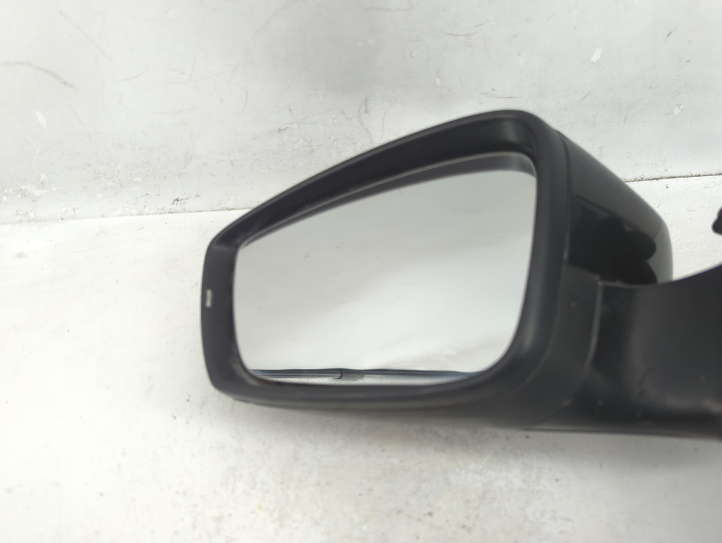 2011-2016 Volkswagen Jetta Passenger Side View Mirror - Right Door Mirror OEM Used - Oemusedautoparts1.com