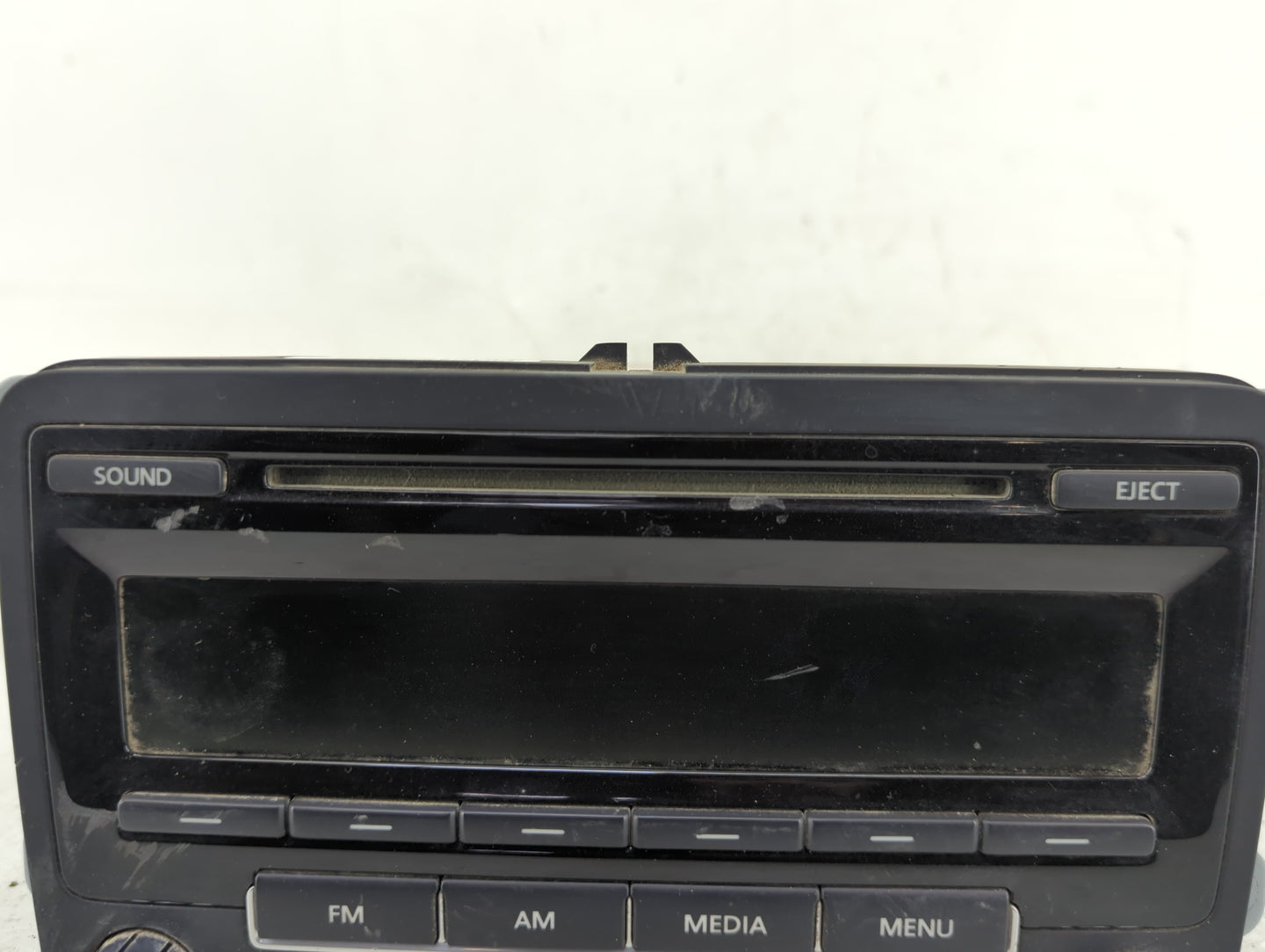 2011-2014 Volkswagen Jetta Radio AM FM Cd Player Receiver Replacement P/N:28352655 1K0 035 164 D Fits OEM Used Auto Parts - 