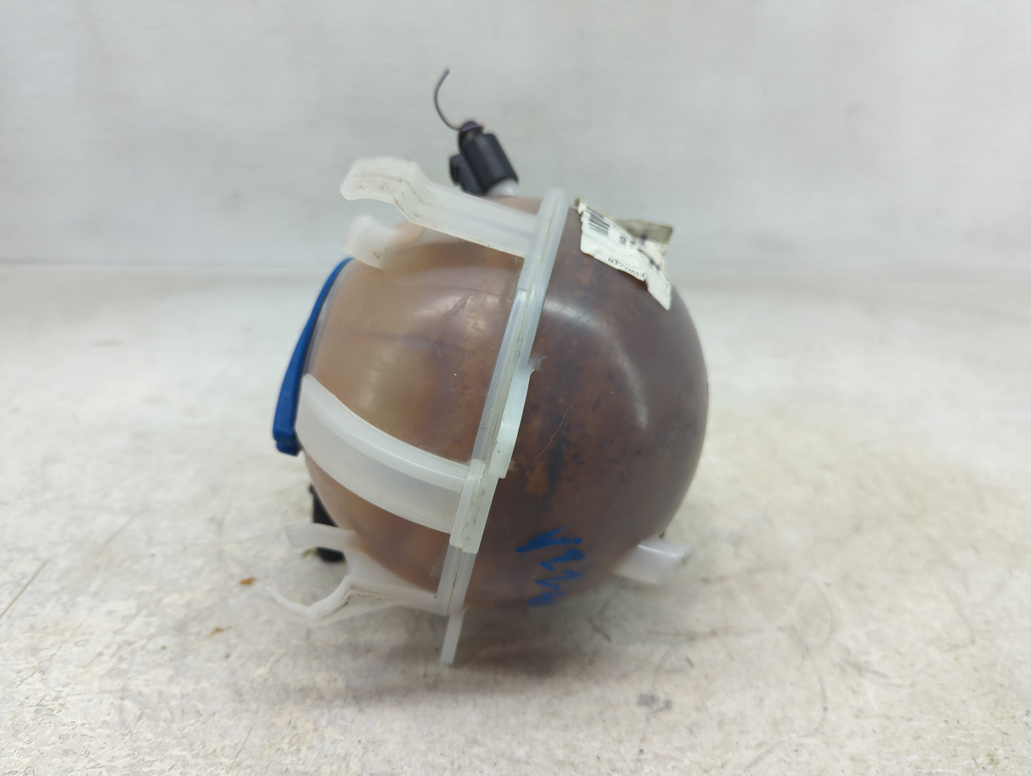 2005 Volkswagen Jetta Radiator Coolant Overflow Expansion Tank Bottle 1389971 - Oemusedautoparts1.com