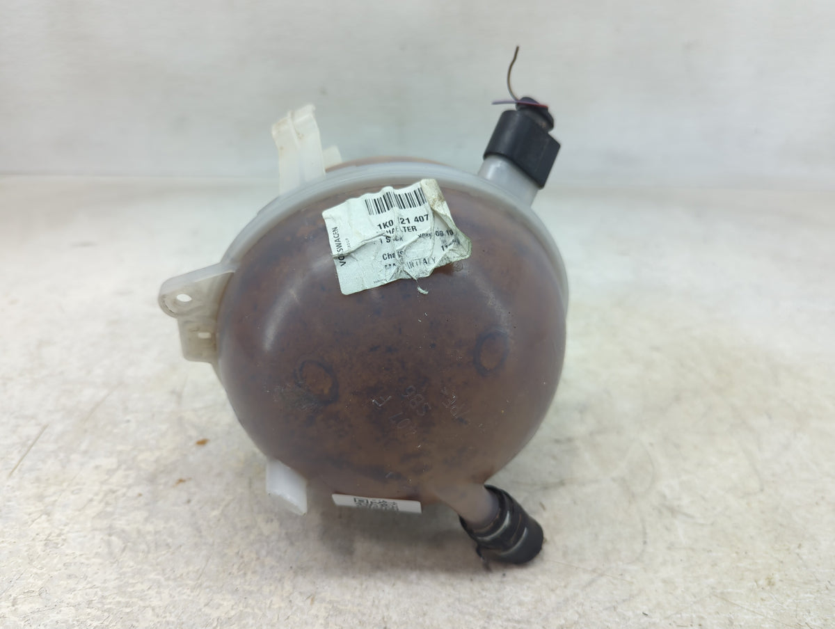 2005 Volkswagen Jetta Radiator Coolant Overflow Expansion Tank Bottle 1389971 - Oemusedautoparts1.com