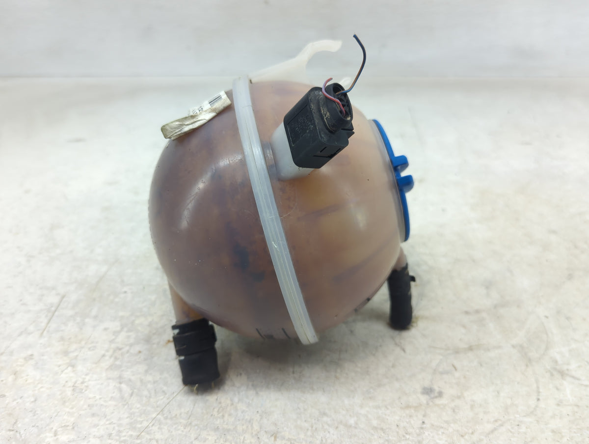 2005 Volkswagen Jetta Radiator Coolant Overflow Expansion Tank Bottle 1389971 - Oemusedautoparts1.com