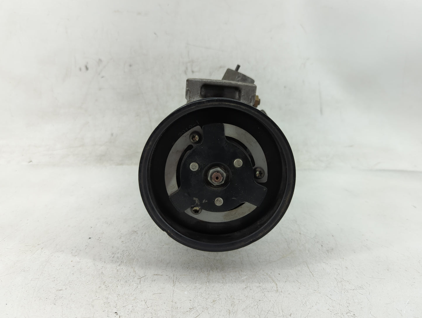 2011-2014 Volkswagen Jetta Air Conditioning A/c Ac Compressor Oem - Oemusedautoparts1.com