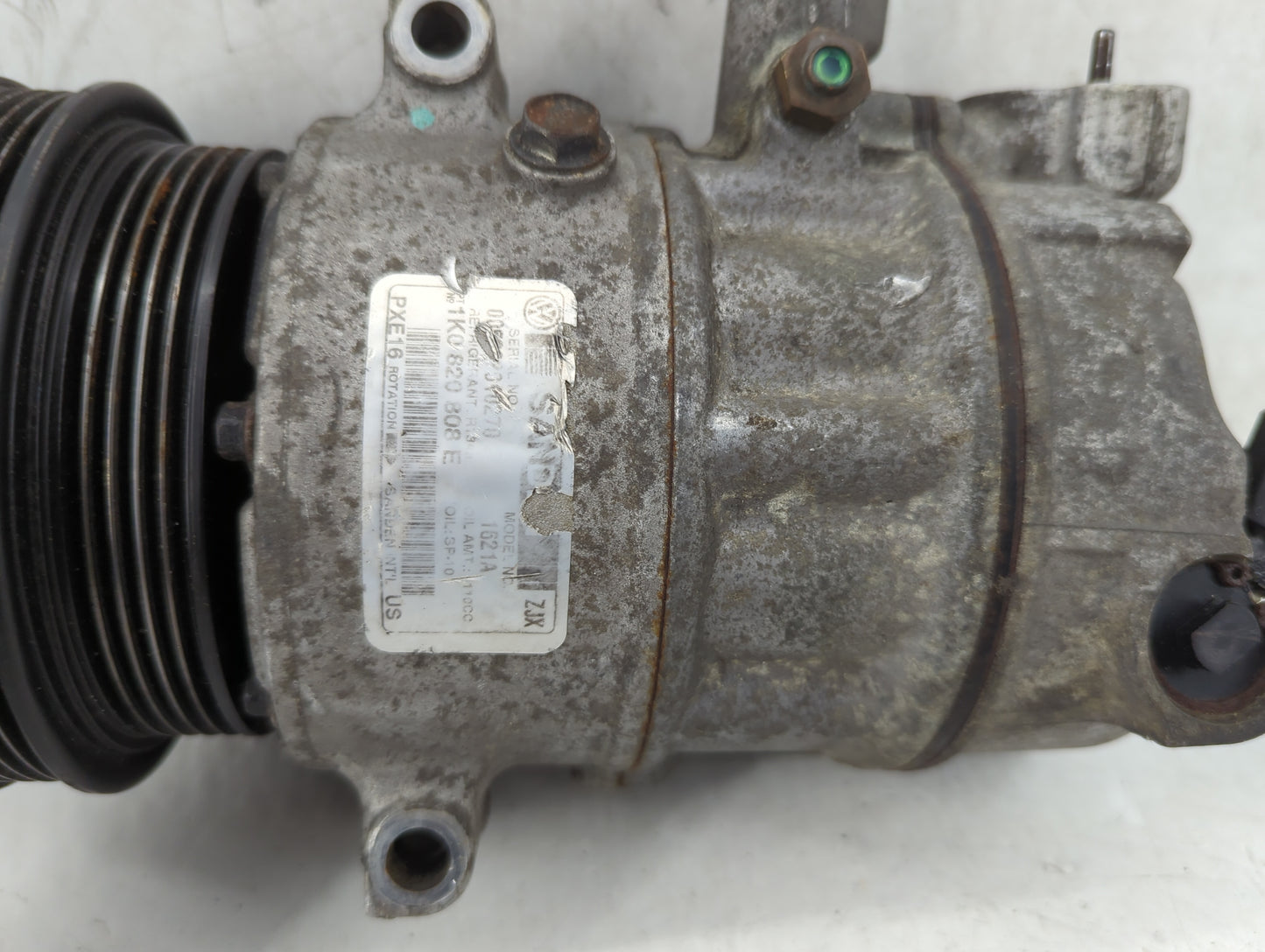 2011-2014 Volkswagen Jetta Air Conditioning A/c Ac Compressor Oem - Oemusedautoparts1.com