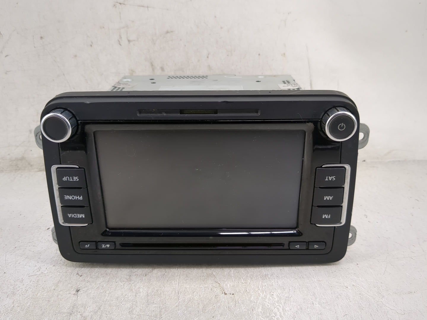 2012-2017 Volkswagen Jetta Radio AM FM Cd Player Receiver Replacement P/N:1K0035180AE 28321516 Fits OEM Used Auto Parts - Oe