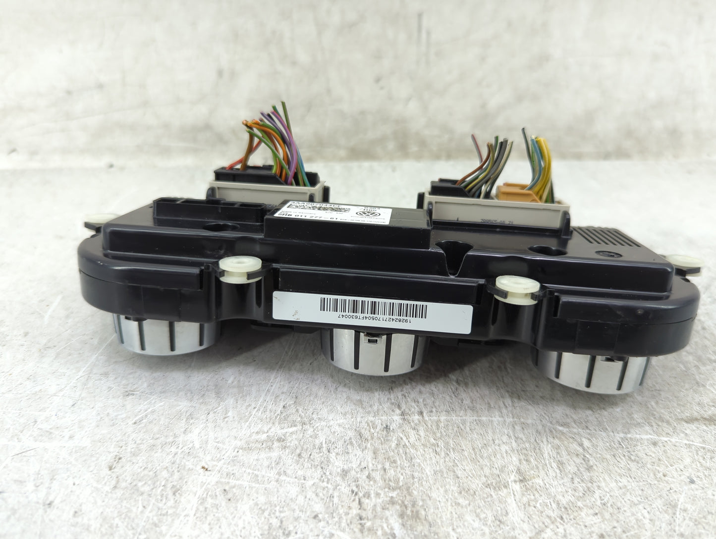 2013 Volkswagen Jetta Climate Control Module Temperature AC/Heater Replacement P/N:3AA907044CF 5HB011277-61 Fits OEM Used Au