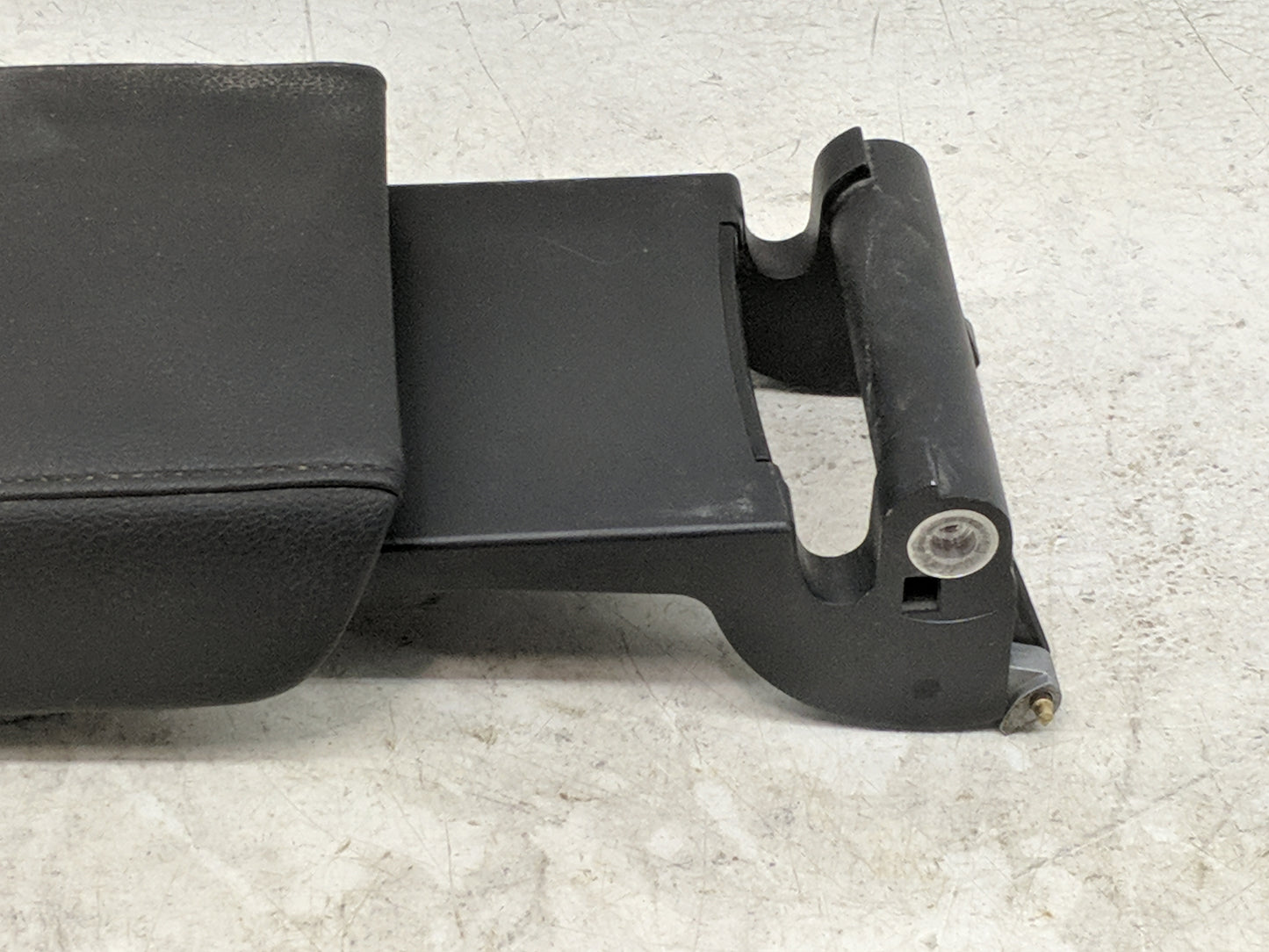 2013 Volkswagen Jetta Center Console Armrest Cover Lid Fits OEM Used Auto Parts - Oemusedautoparts1.com