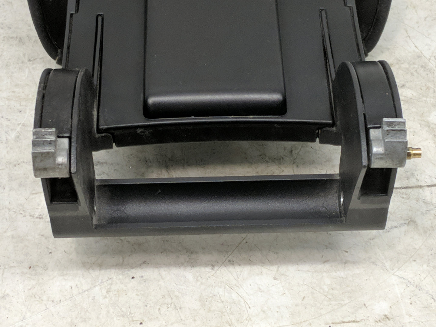 2013 Volkswagen Jetta Center Console Armrest Cover Lid Fits OEM Used Auto Parts - Oemusedautoparts1.com