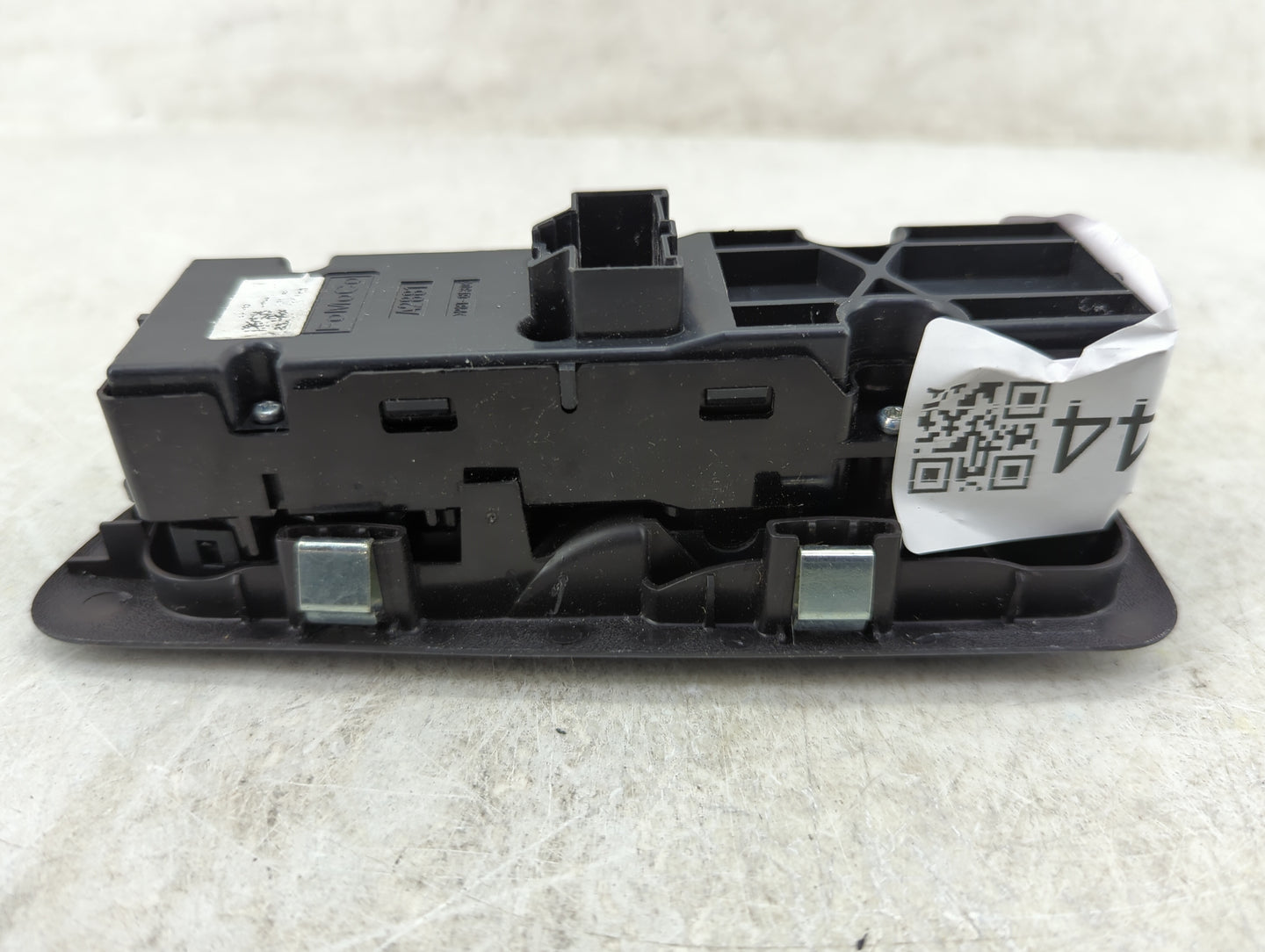 2005-2018 Volkswagen Jetta Master Power Window Switch Replacement Driver Side Left Fits OEM Used Auto Parts - Oemusedautopar