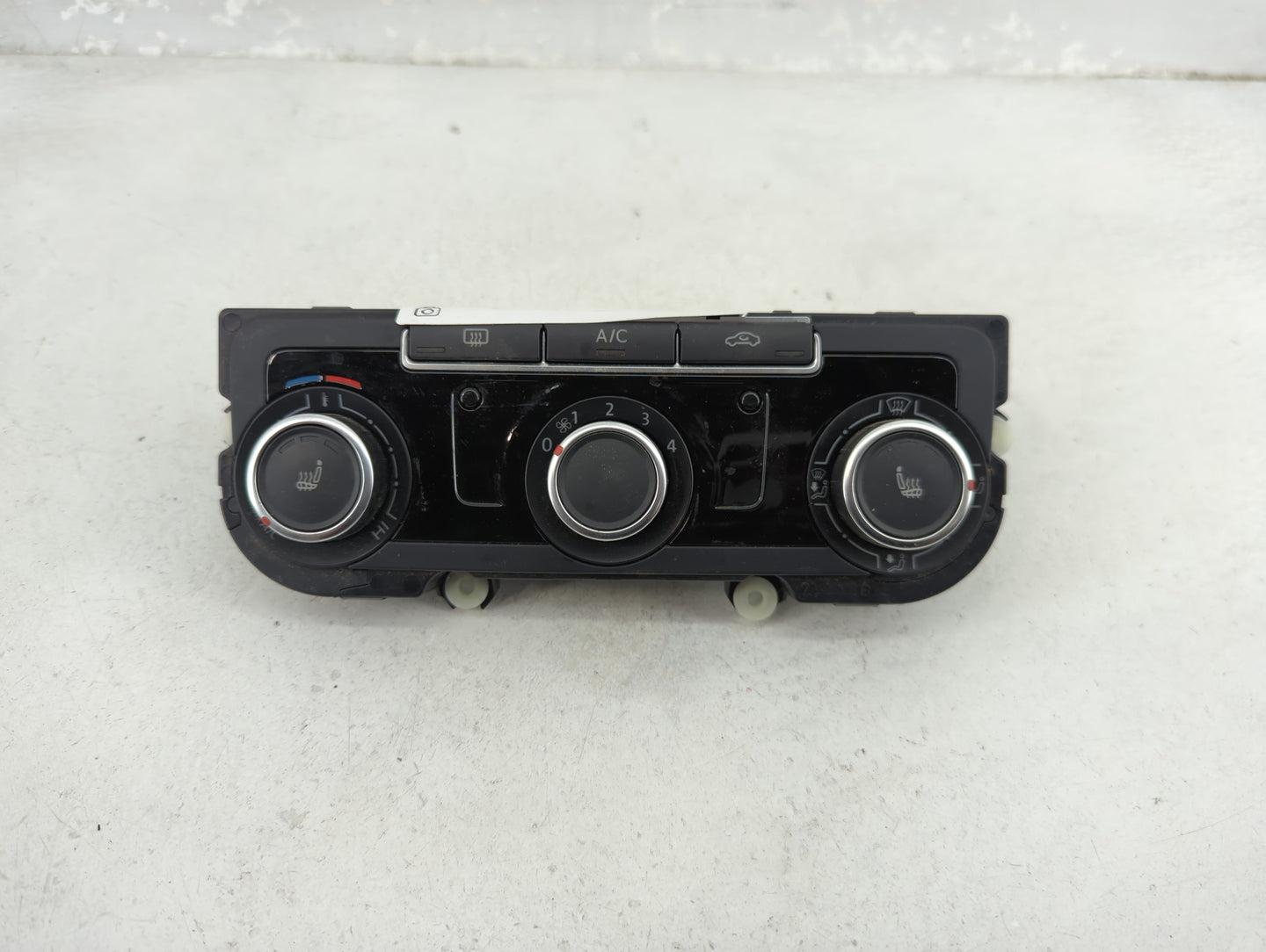 2011-2014 Volkswagen Jetta Climate Control Module Temperature AC/Heater Replacement P/N:7N0907426BH 5HB01129201 Fits OEM Use