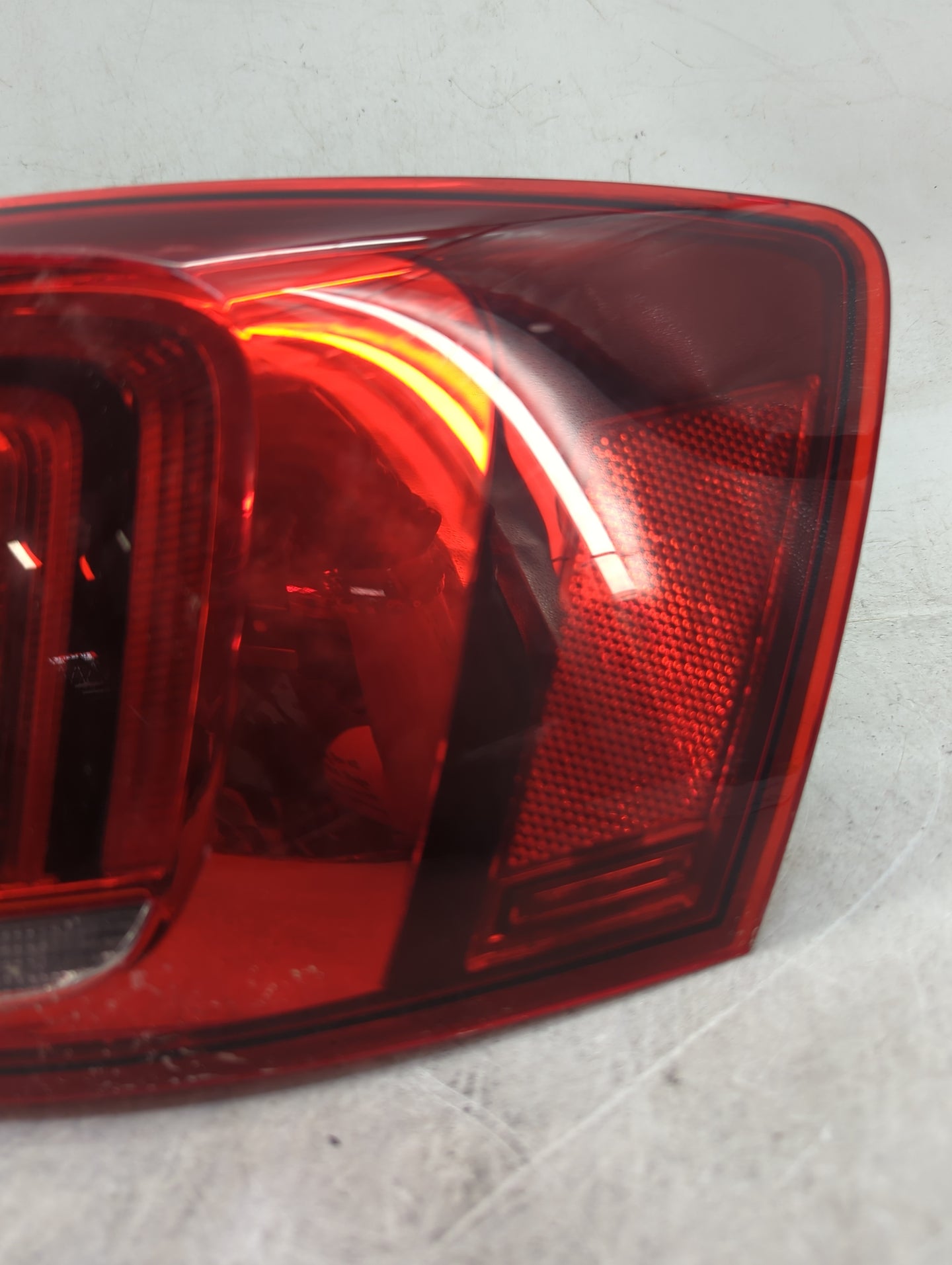 2012-2016 Volkswagen Jetta Tail Light Assembly Passenger Right OEM P/N:5C6945312 5C6945208 Fits Fits 2012 2013 2014 2016 OEM