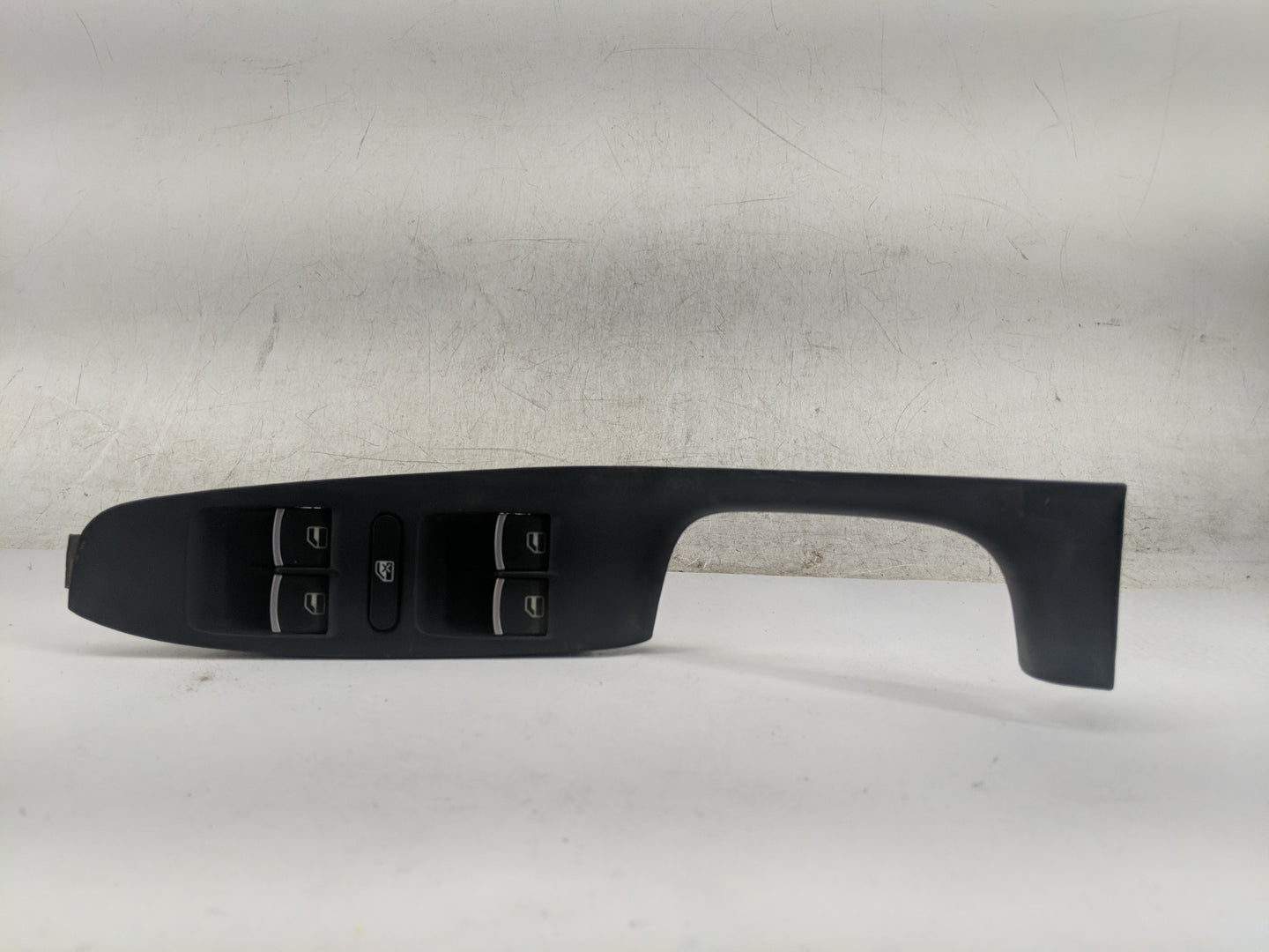 2011-2018 Volkswagen Jetta Master Power Window Switch Replacement Driver Side Left Fits OEM Used Auto Parts - Oemusedautopar