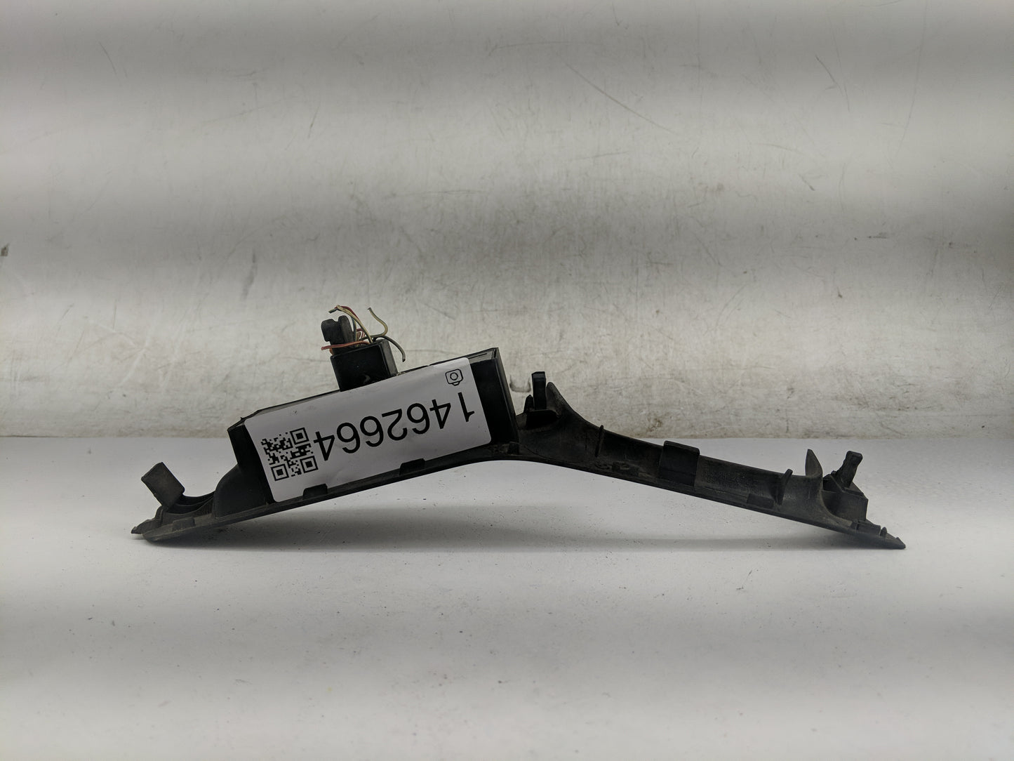 2011-2018 Volkswagen Jetta Master Power Window Switch Replacement Driver Side Left Fits OEM Used Auto Parts - Oemusedautopar