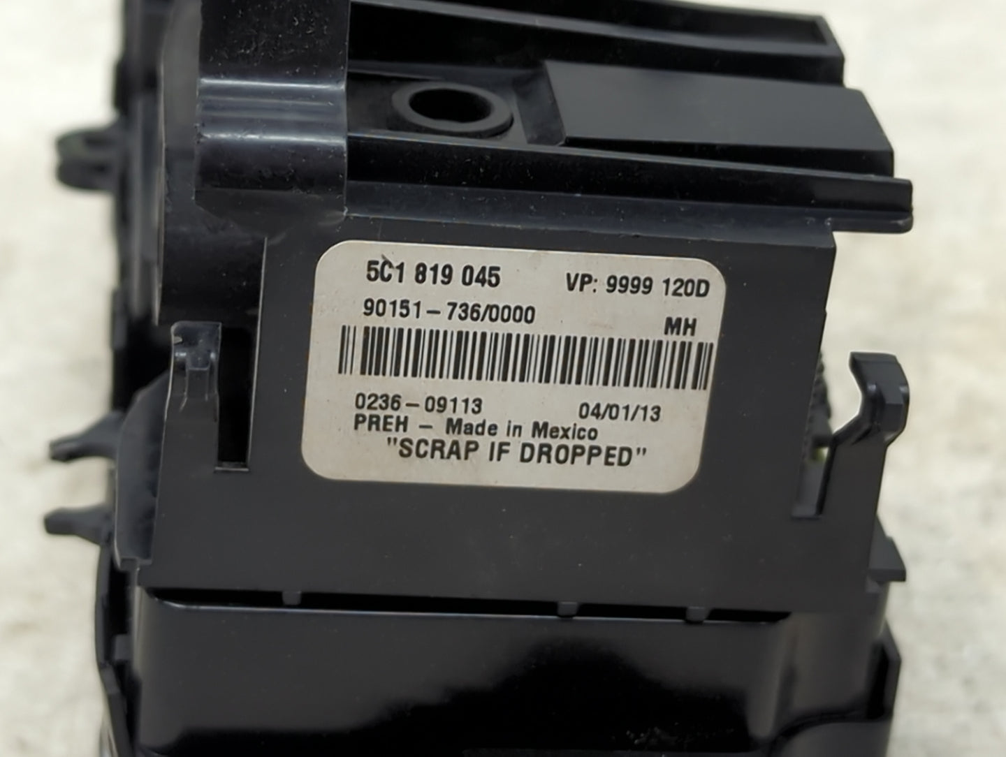 2011-2014 Volkswagen Jetta Climate Control Module Temperature AC/Heater Replacement P/N:5C1819045 90151-736/0000 Fits OEM Us