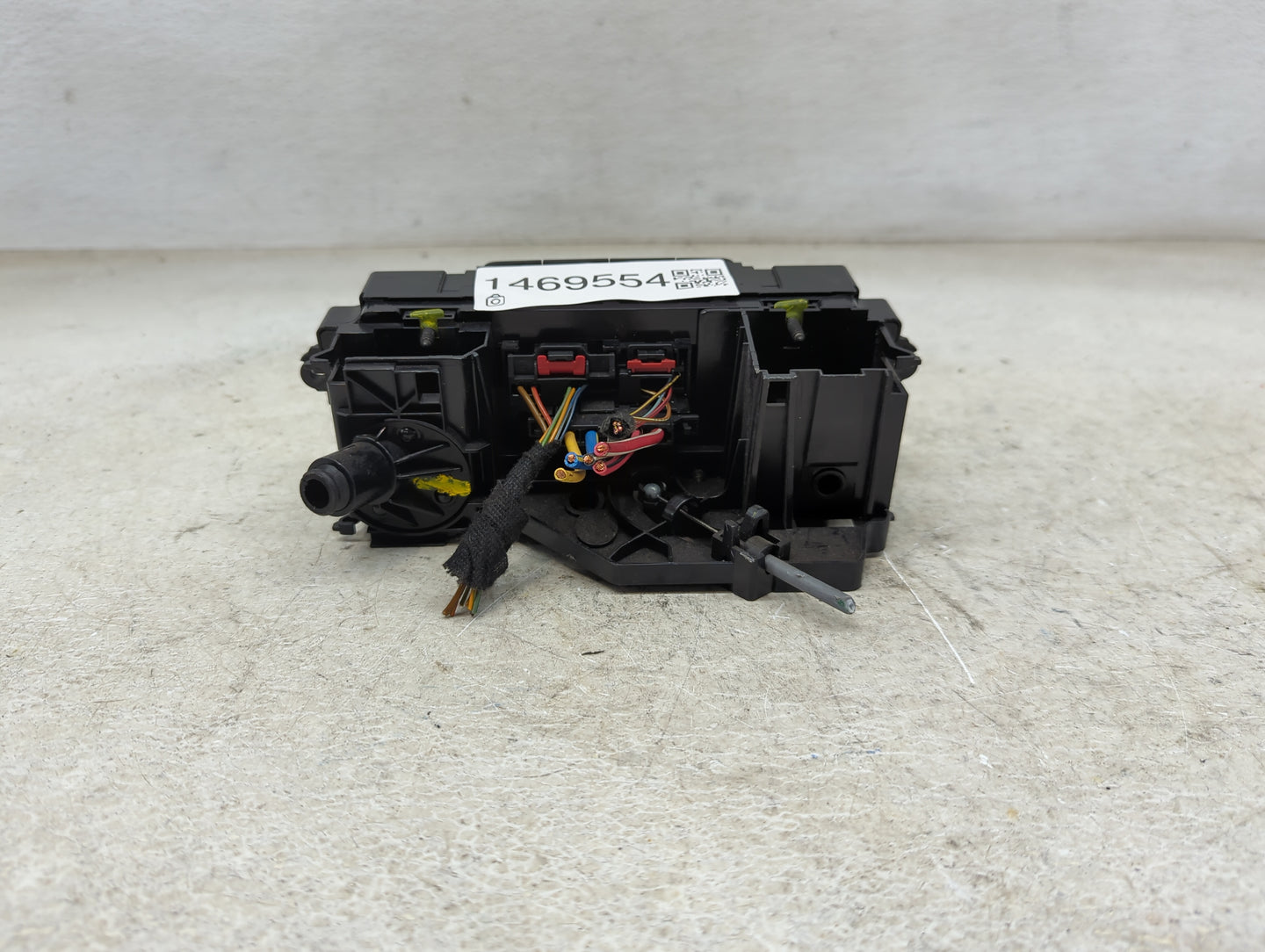 2011-2014 Volkswagen Jetta Climate Control Module Temperature AC/Heater Replacement P/N:5C1819045 90151-736/0000 Fits OEM Us