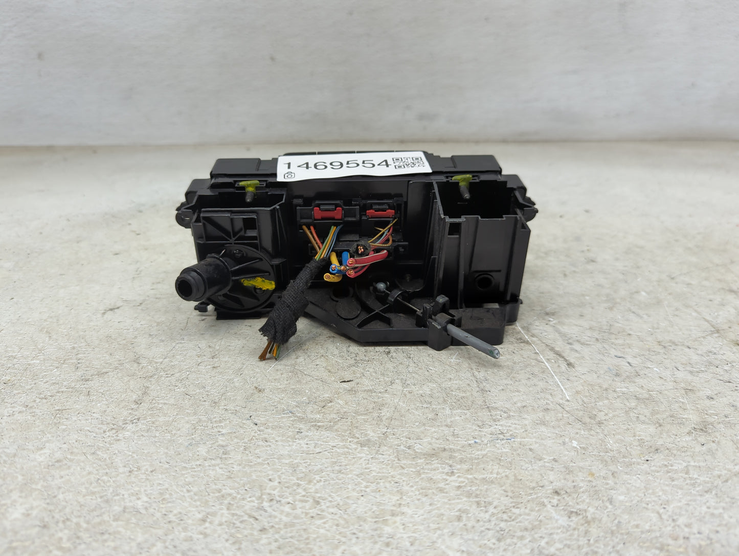 2011-2014 Volkswagen Jetta Climate Control Module Temperature AC/Heater Replacement P/N:5C1819045 90151-736/0000 Fits OEM Us