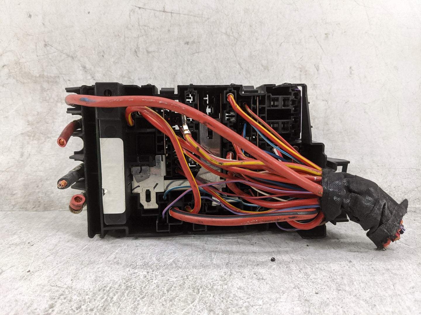 2010-2014 Volkswagen Jetta Fusebox Fuse Box Panel Relay Module P/N:03L907282 Fits OEM Used Auto Parts - Oemusedautoparts1.co
