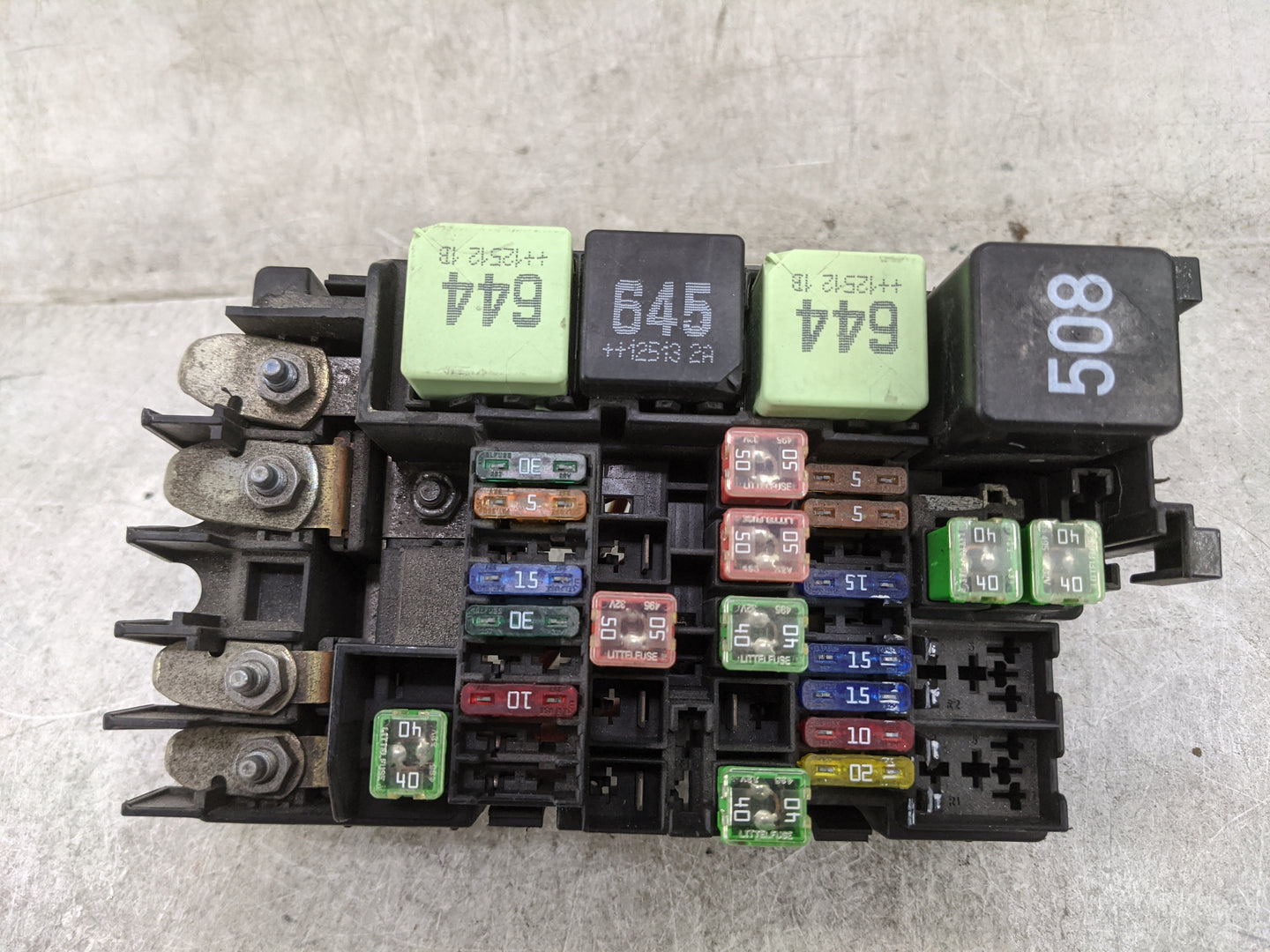 2010-2014 Volkswagen Jetta Fusebox Fuse Box Panel Relay Module P/N:03L907282 Fits OEM Used Auto Parts - Oemusedautoparts1.co
