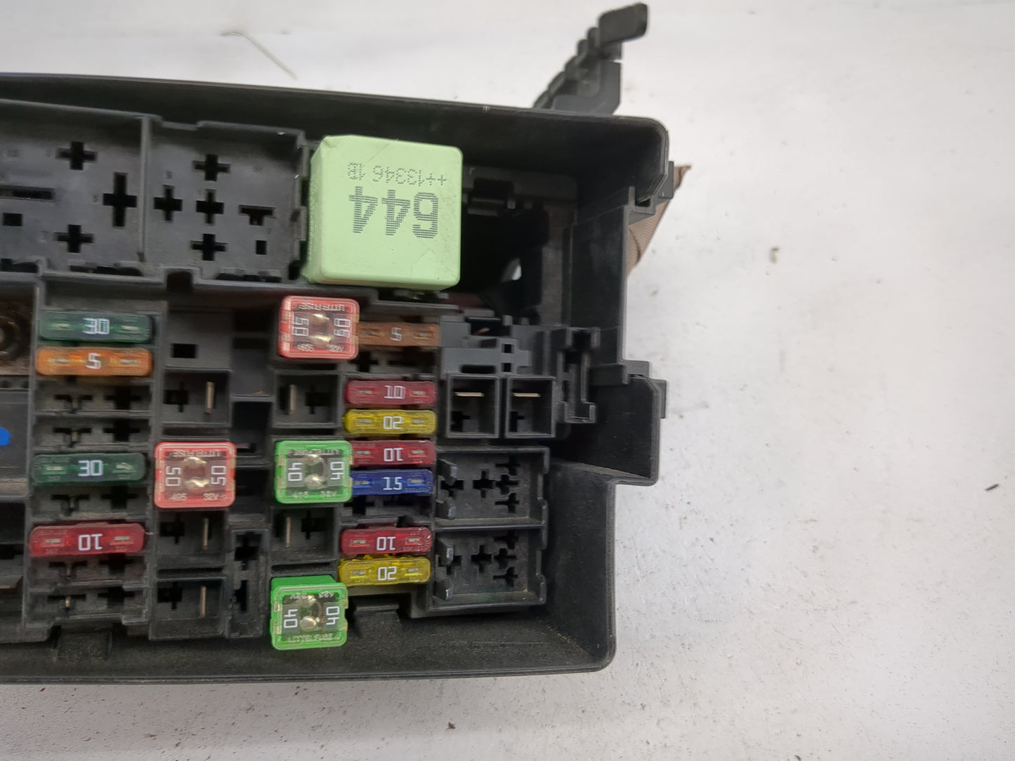 2010-2014 Volkswagen Jetta Fusebox Fuse Box Panel Relay Module P/N:5C0937132A Fits OEM Used Auto Parts - Oemusedautoparts1.c