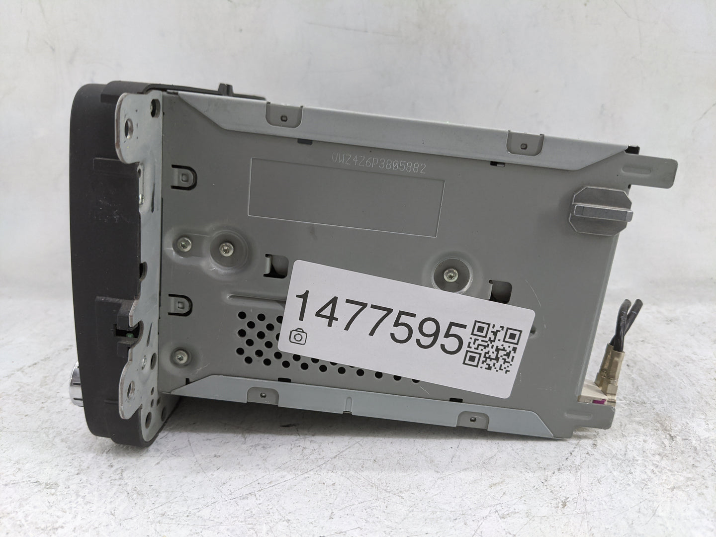 2011-2014 Volkswagen Jetta Radio AM FM Cd Player Receiver Replacement P/N:1K0035164D 28354080 Fits OEM Used Auto Parts - Oem