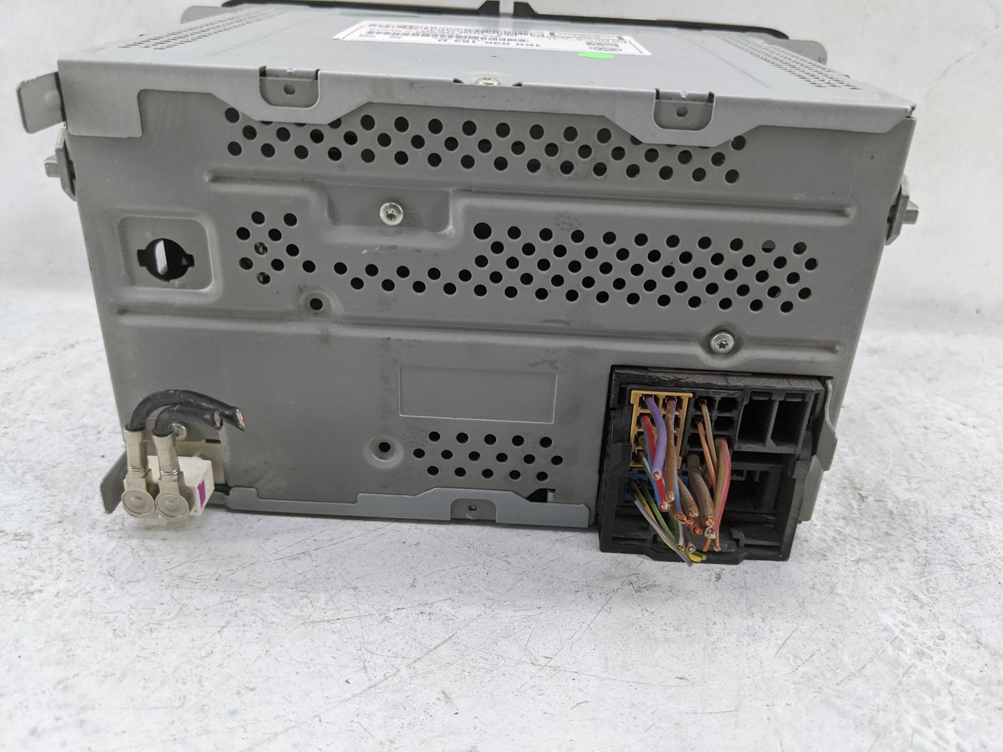 2011-2014 Volkswagen Jetta Radio AM FM Cd Player Receiver Replacement P/N:1K0035164D 28354080 Fits OEM Used Auto Parts - Oem