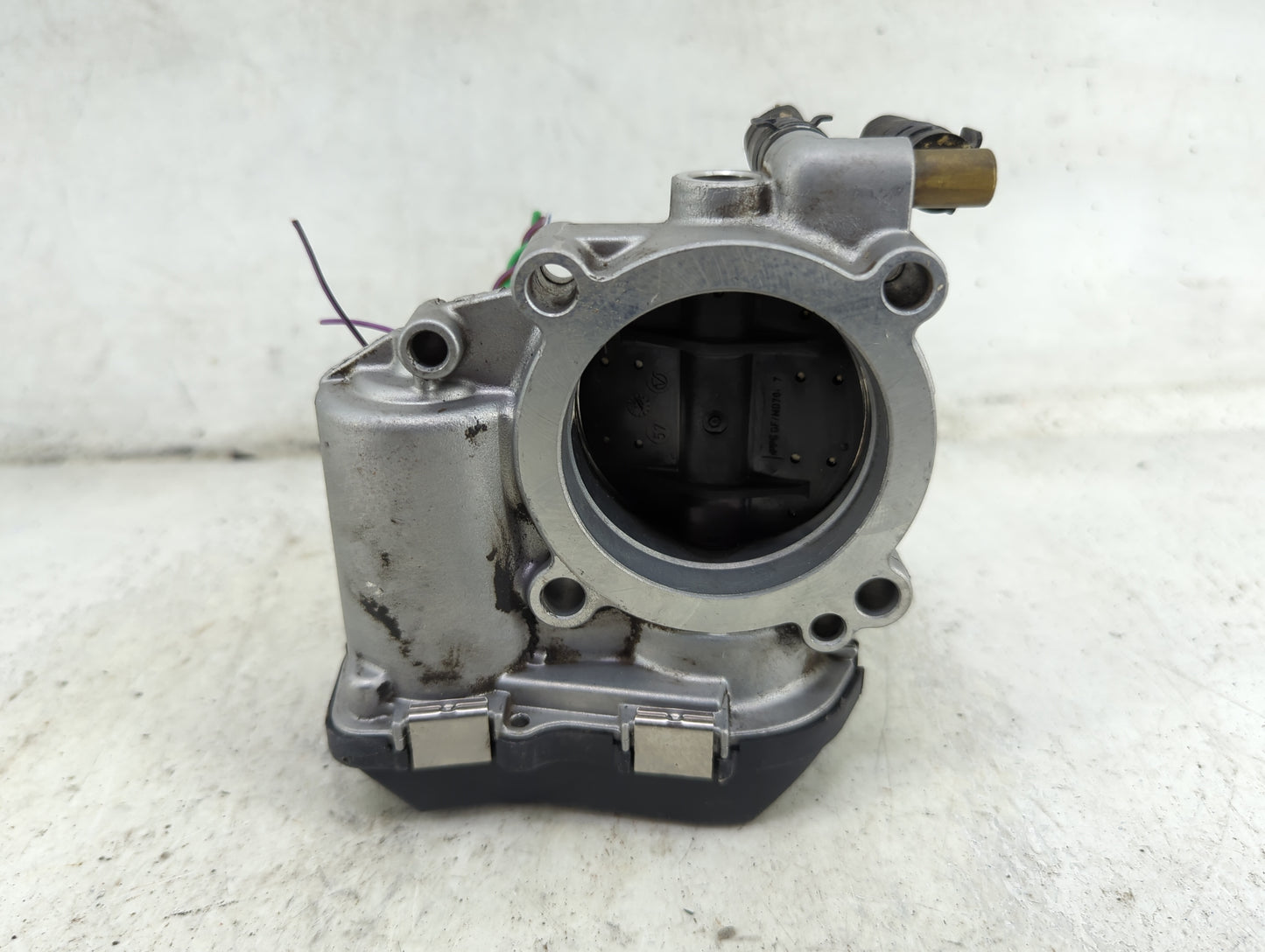 2011-2016 Volkswagen Jetta Throttle Body P/N:06G133062J A2C53405184 Fits Fits 2011 2012 2013 2014 2015 2016 OEM Used Auto Pa