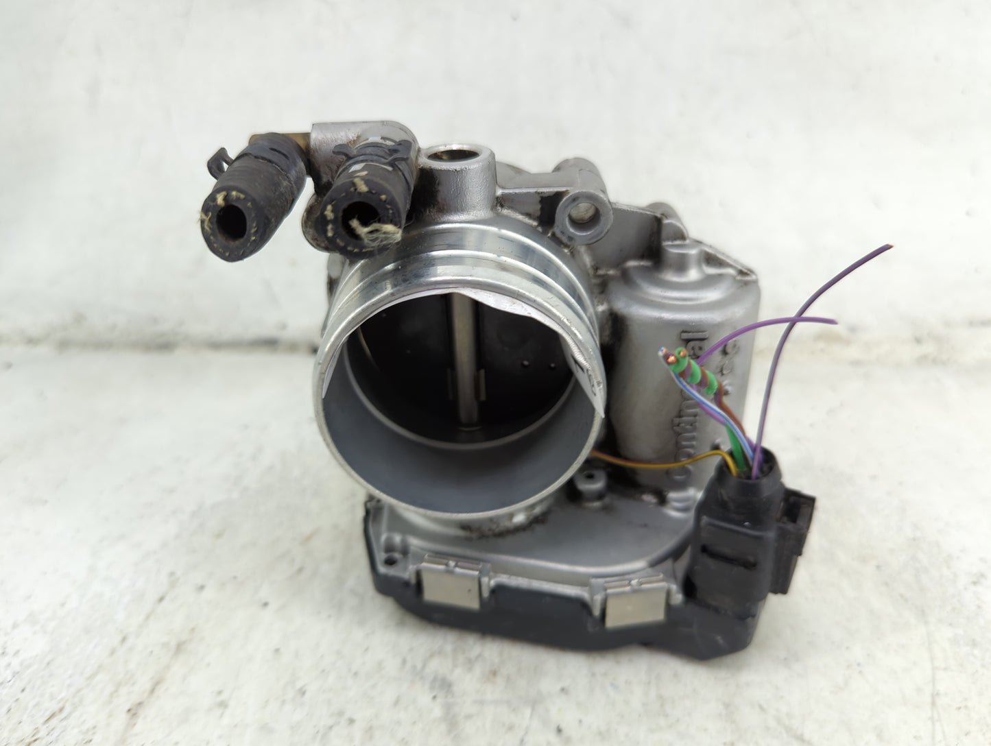 2011-2016 Volkswagen Jetta Throttle Body P/N:06G133062J A2C53405184 Fits Fits 2011 2012 2013 2014 2015 2016 OEM Used Auto Pa