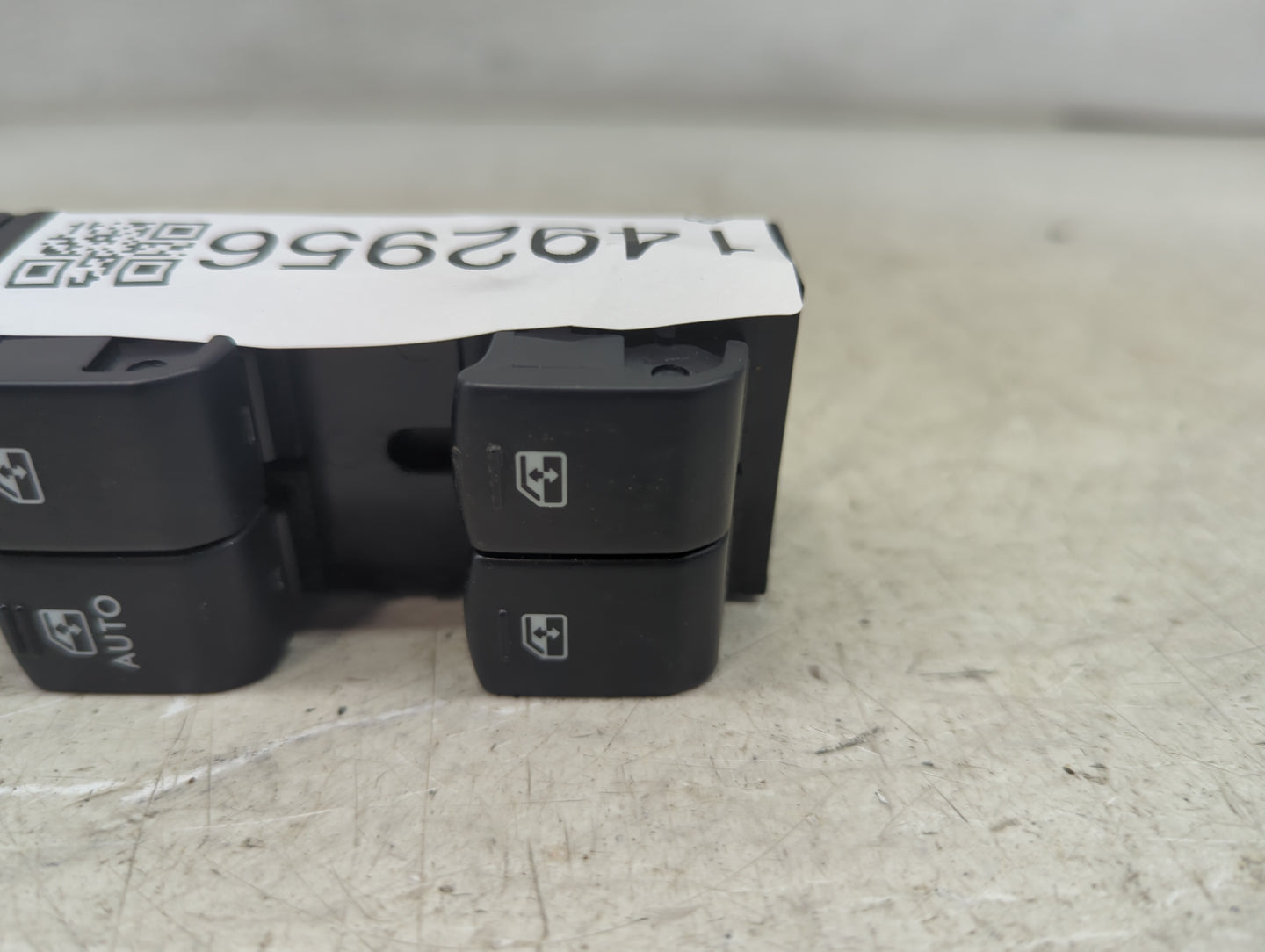 2011-2018 Volkswagen Jetta Master Power Window Switch Replacement Driver Side Left P/N:83071SG010 Fits OEM Used Auto Parts -